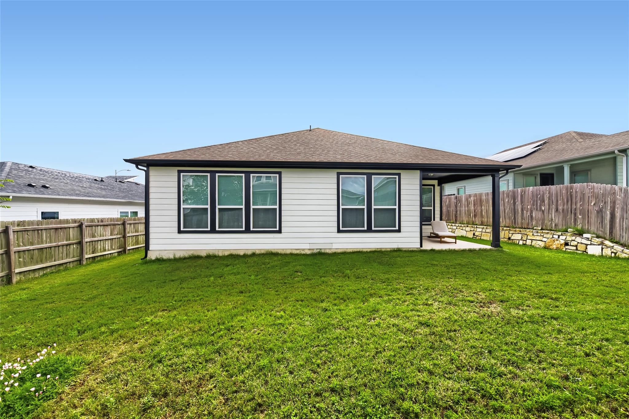 16516 Glimmering Rd Property Photo 25