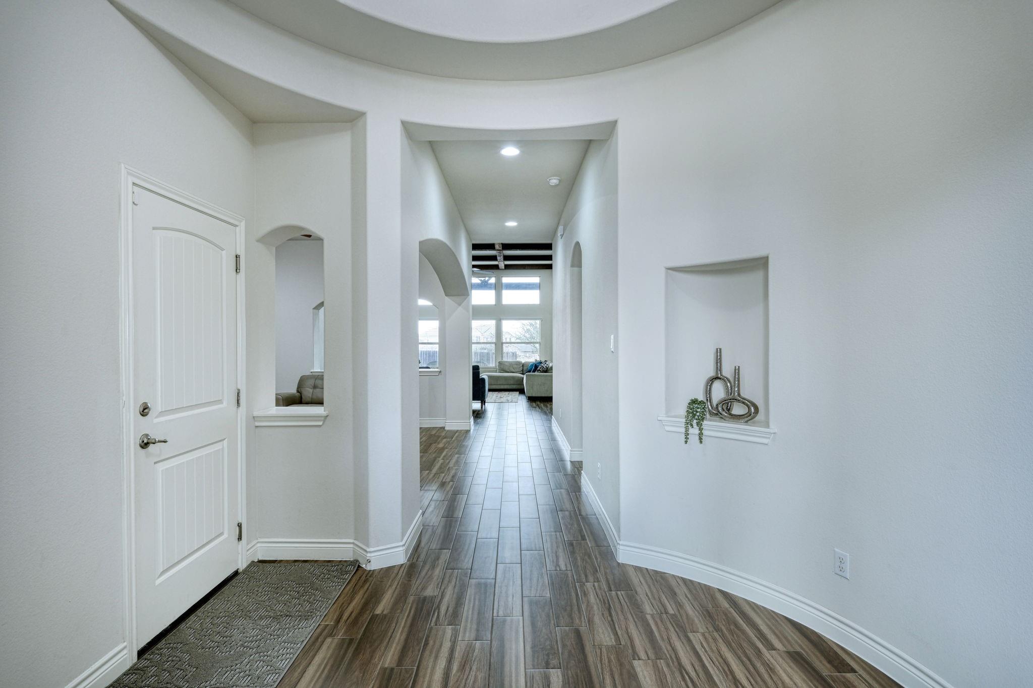 129 Limerick Cv Property Photo 3