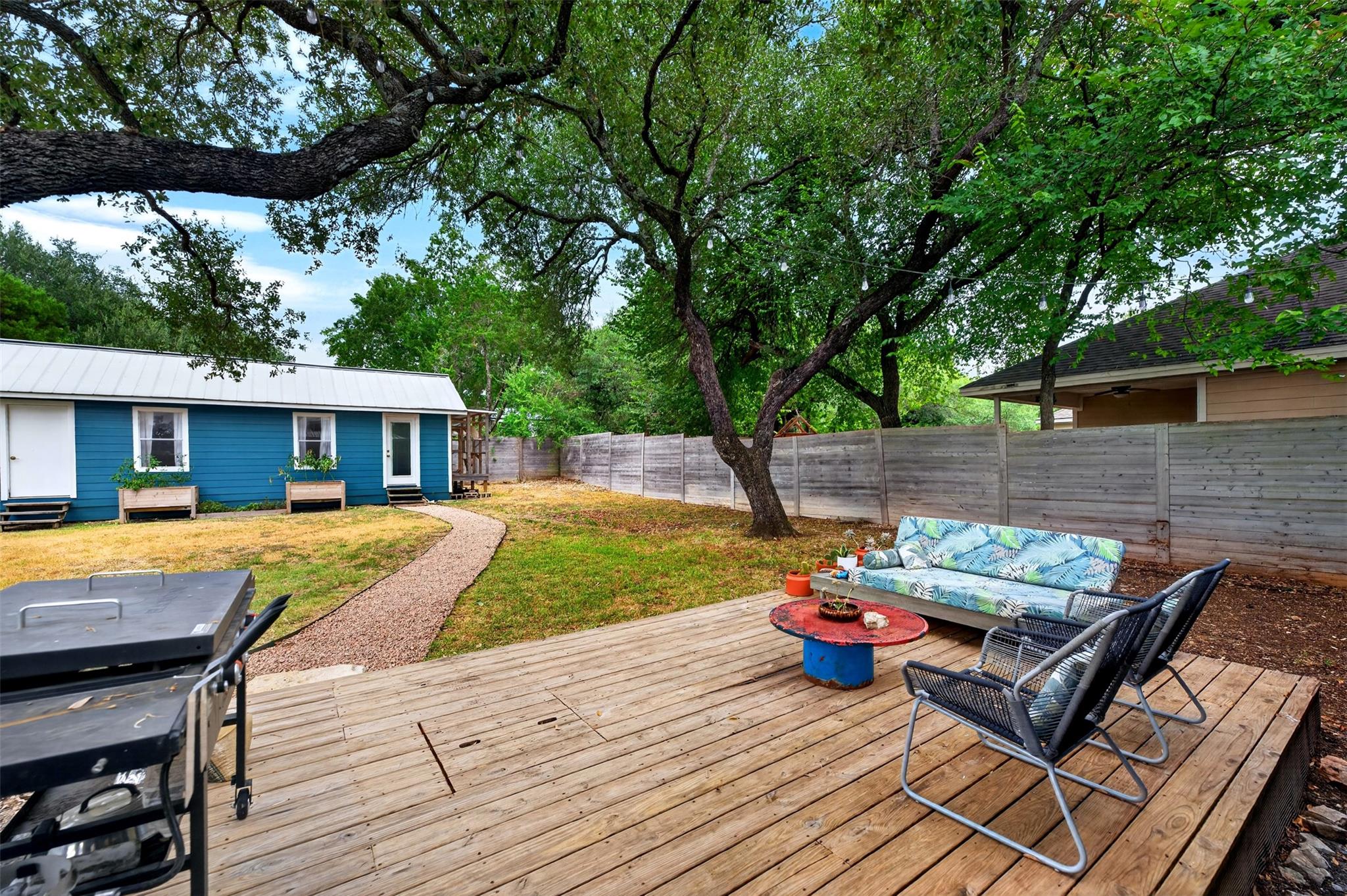 14541 Hunters Pass Property Photo 2