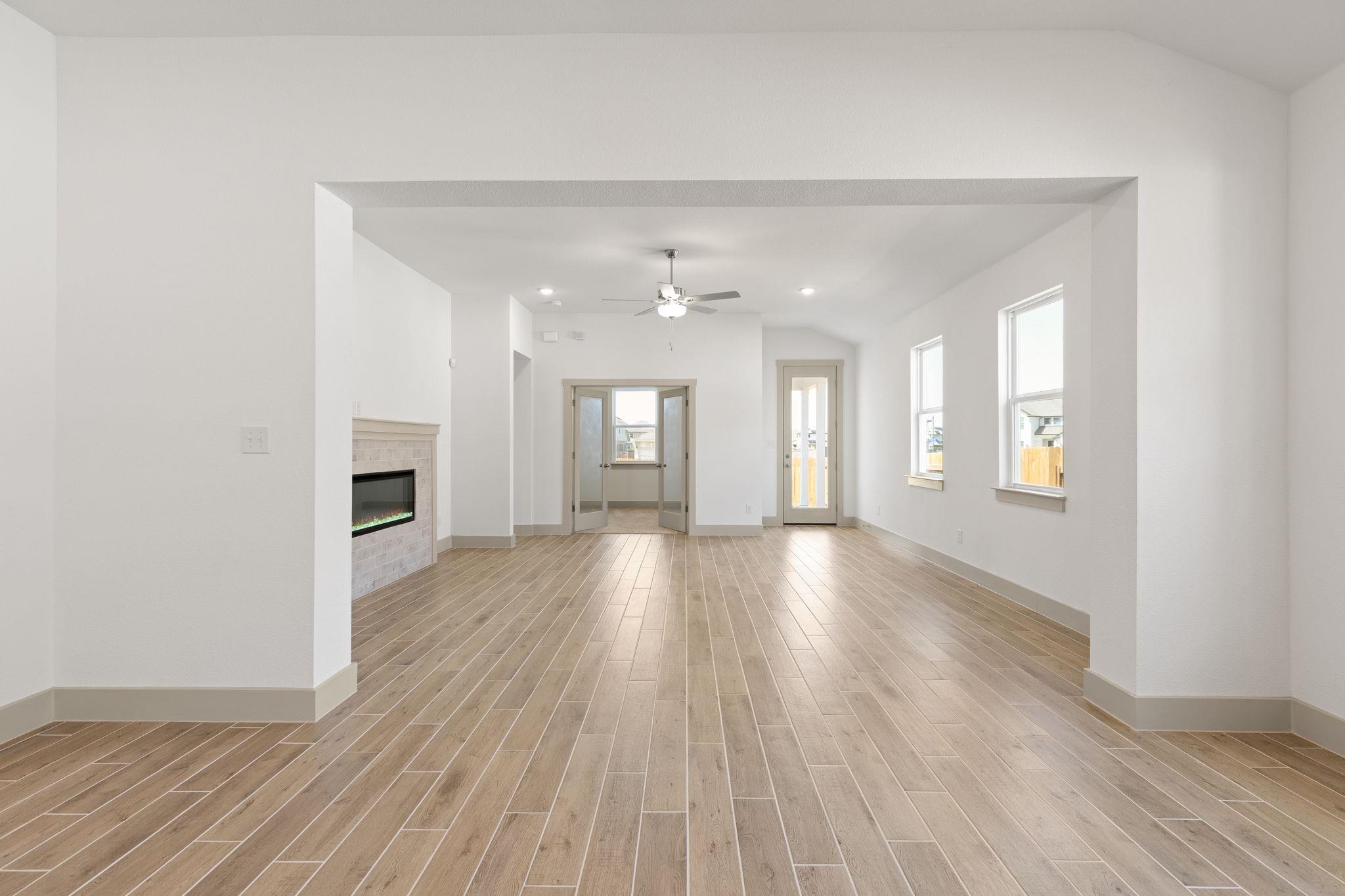 19132 Ariel Elena Way Property Photo 15