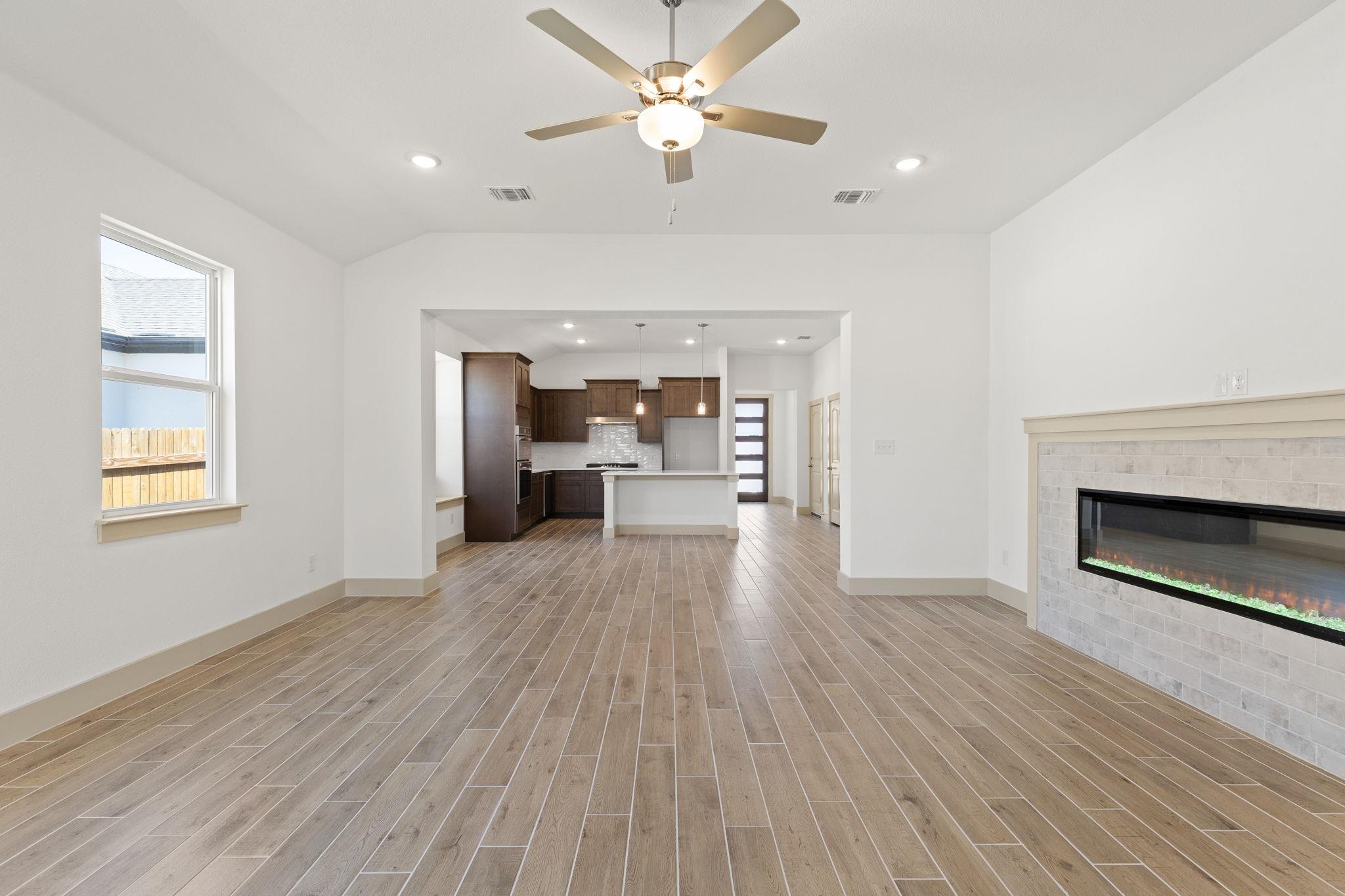 19132 Ariel Elena Way Property Photo 19