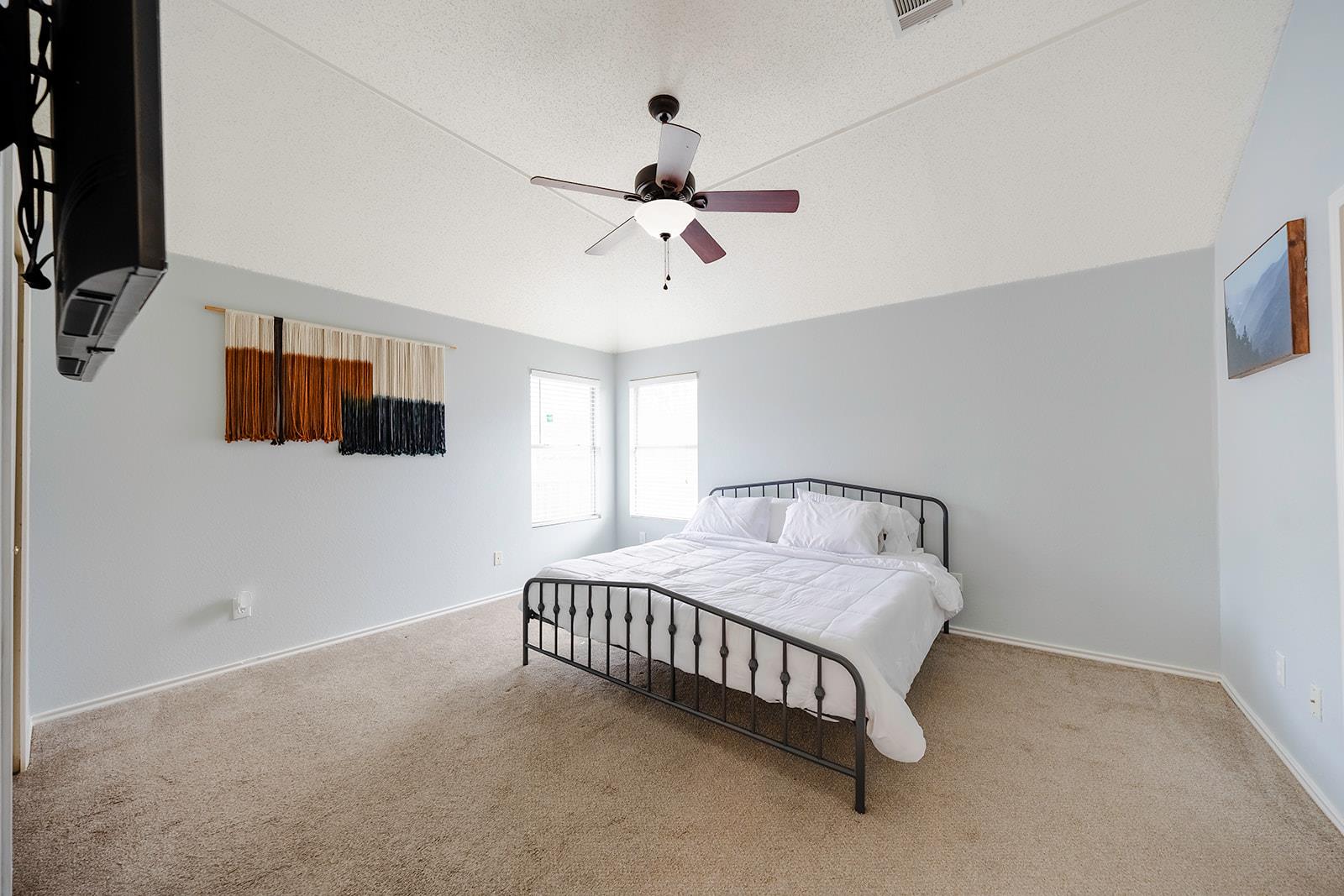 1704 Verbena Way Property Photo 12