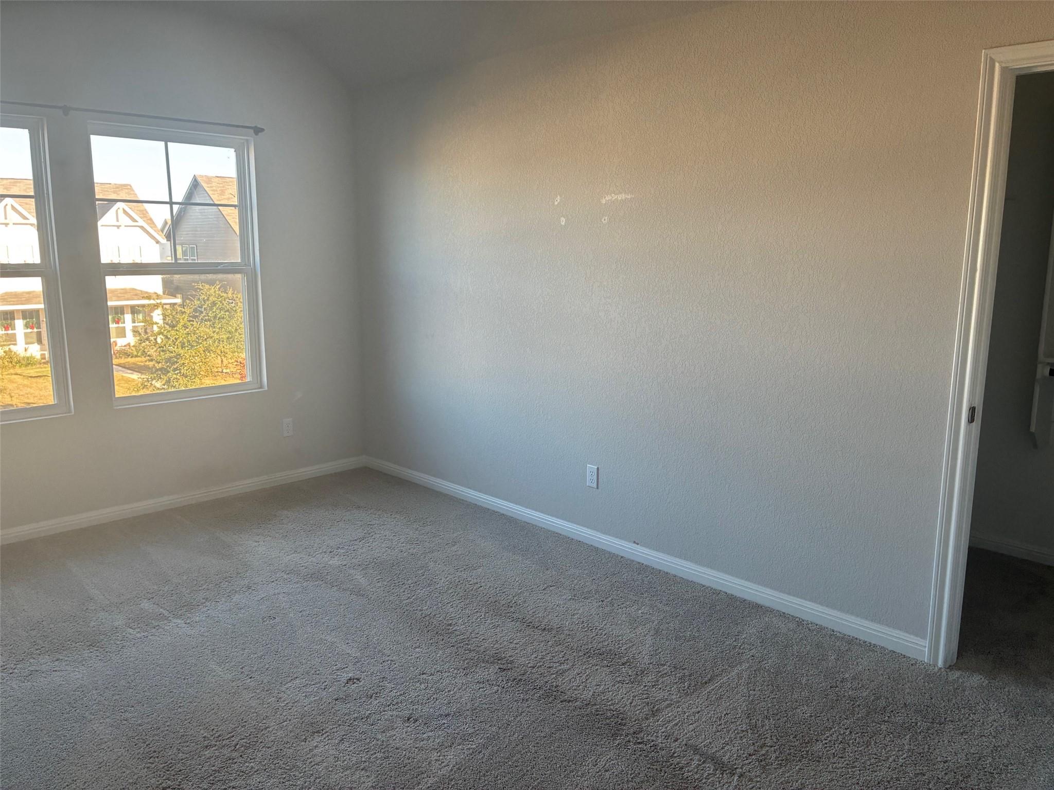 2509 Berryville Ln Property Photo 10