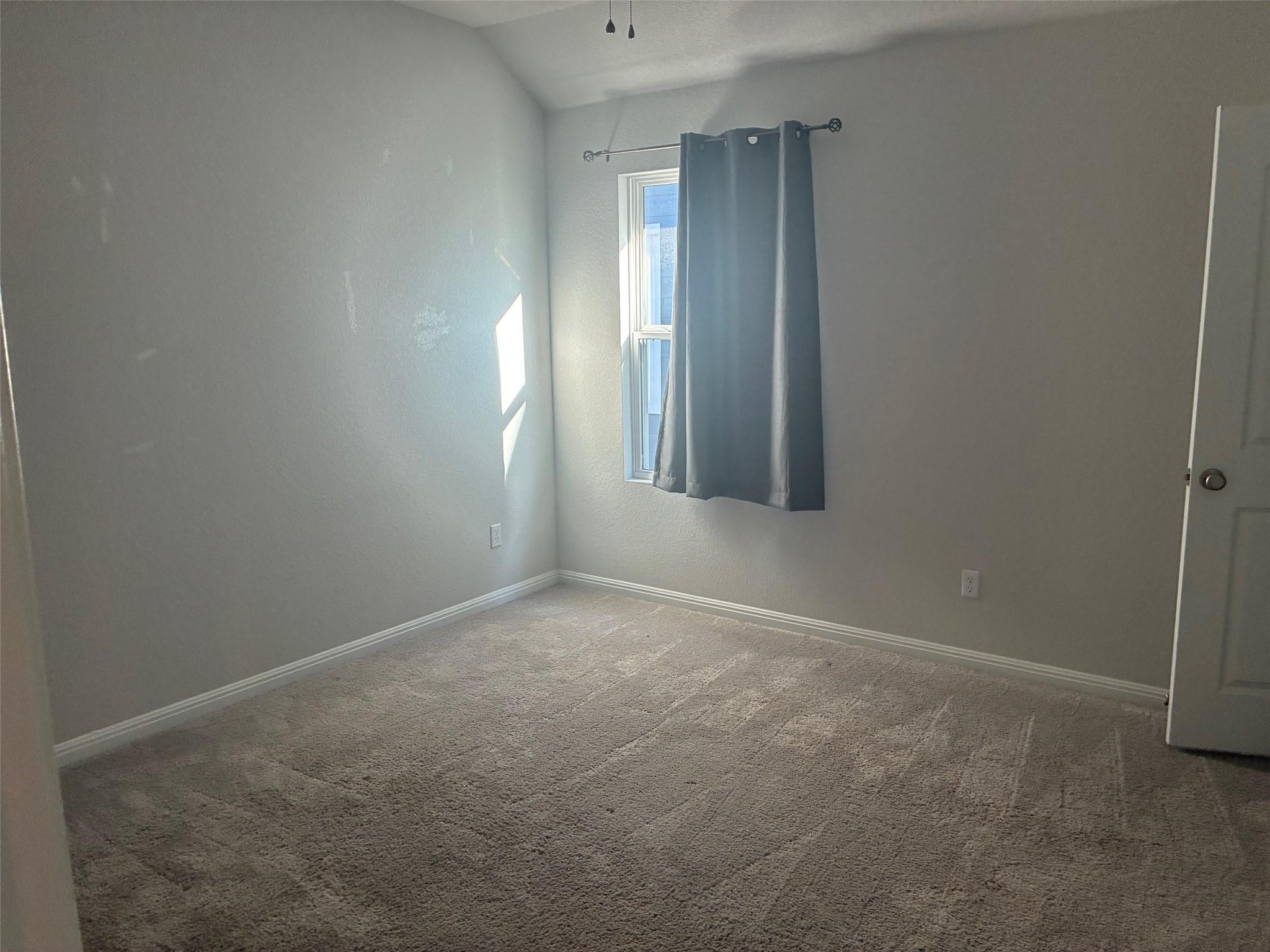 2509 Berryville Ln Property Photo 12