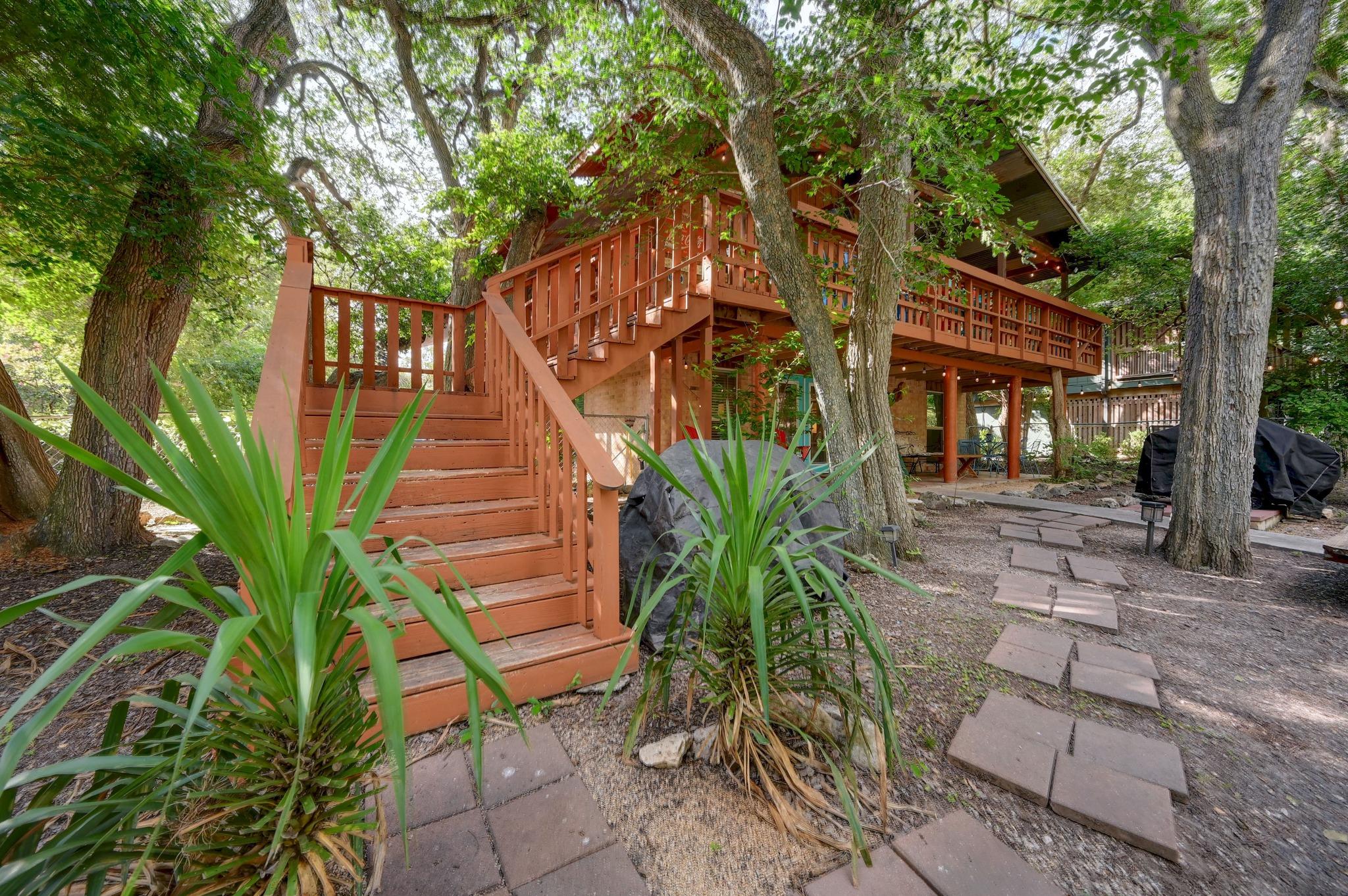 82 Guada Coma Dr #b Property Photo 9