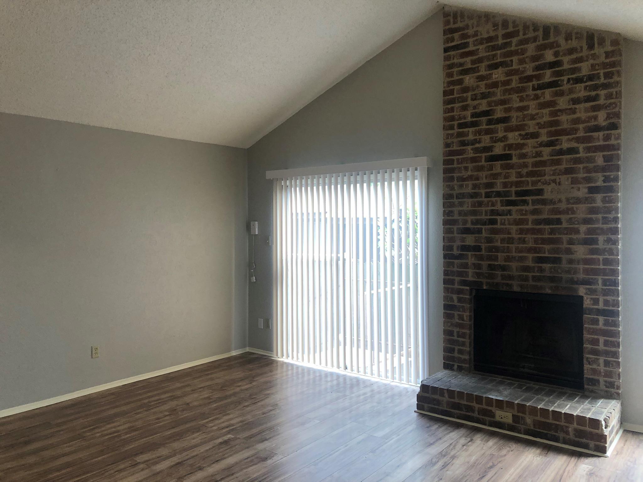 7002 Ivory Key Ct #b Property Photo 2