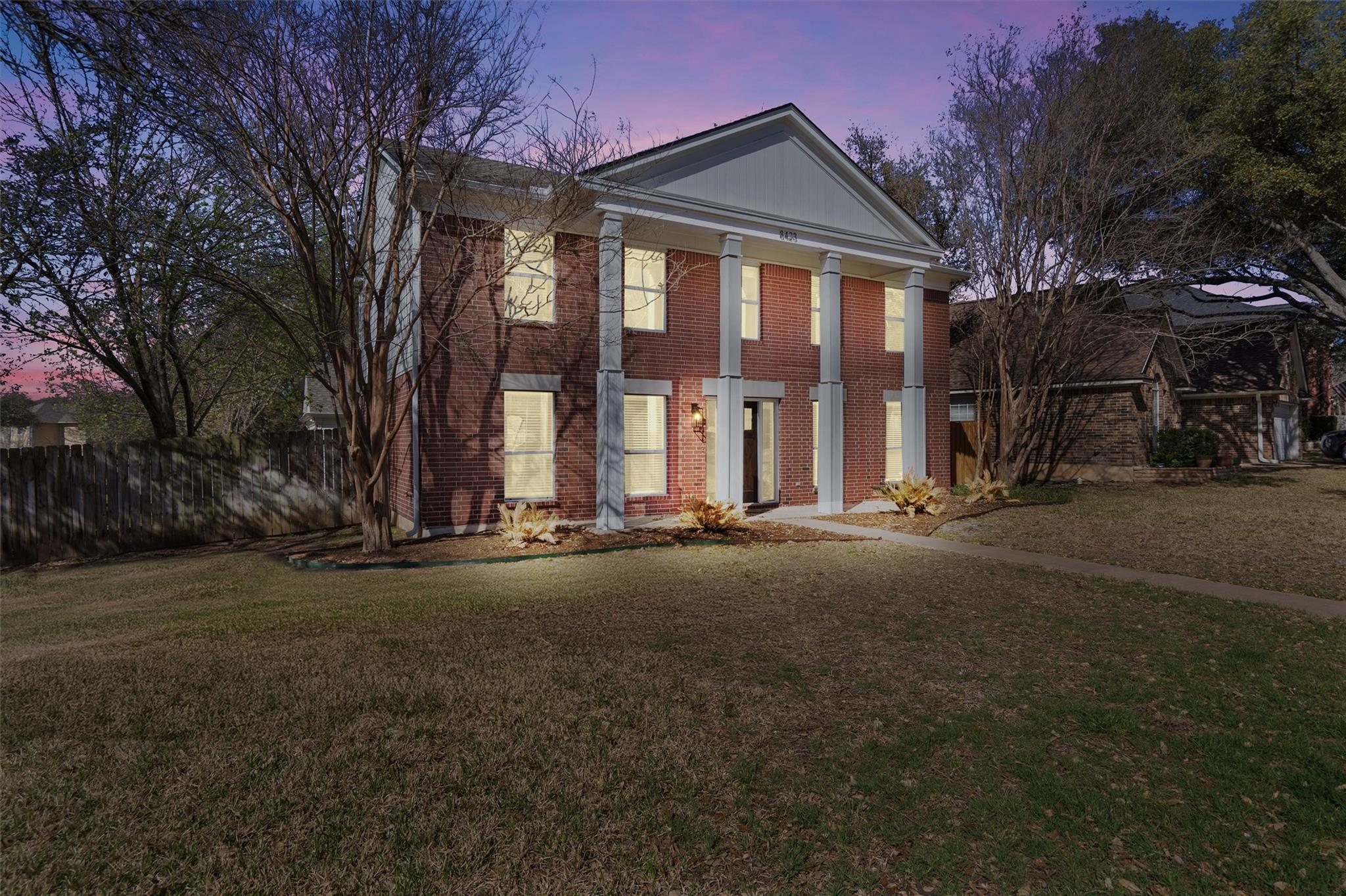 8423 Racine Trl Property Photo 1