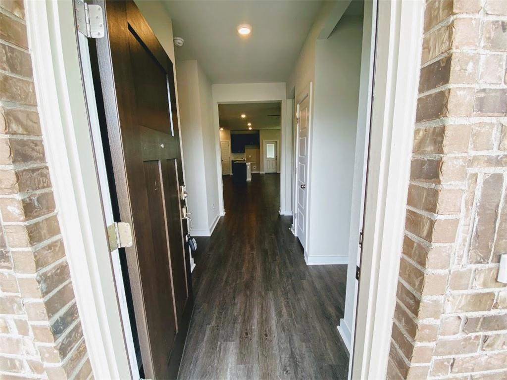 111 Dedina Dr Property Photo 3