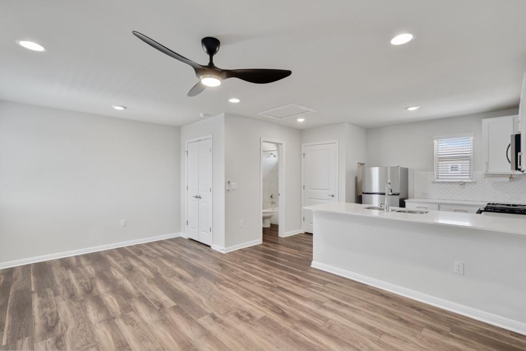 8004 Catbird Ln Casita Property Photo