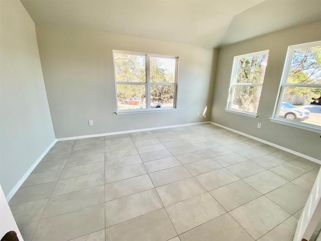 3702 Austin Cv Property Photo 15