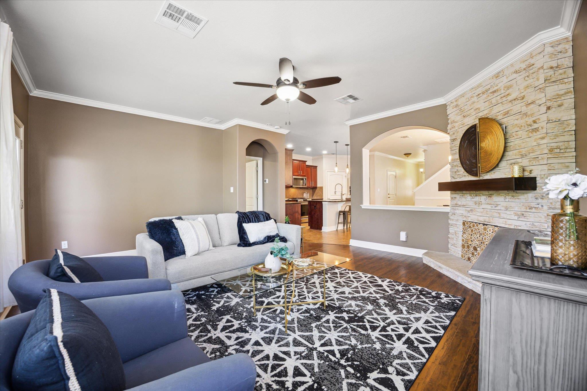 9520 Sydney Marilyn Ln Property Photo 9