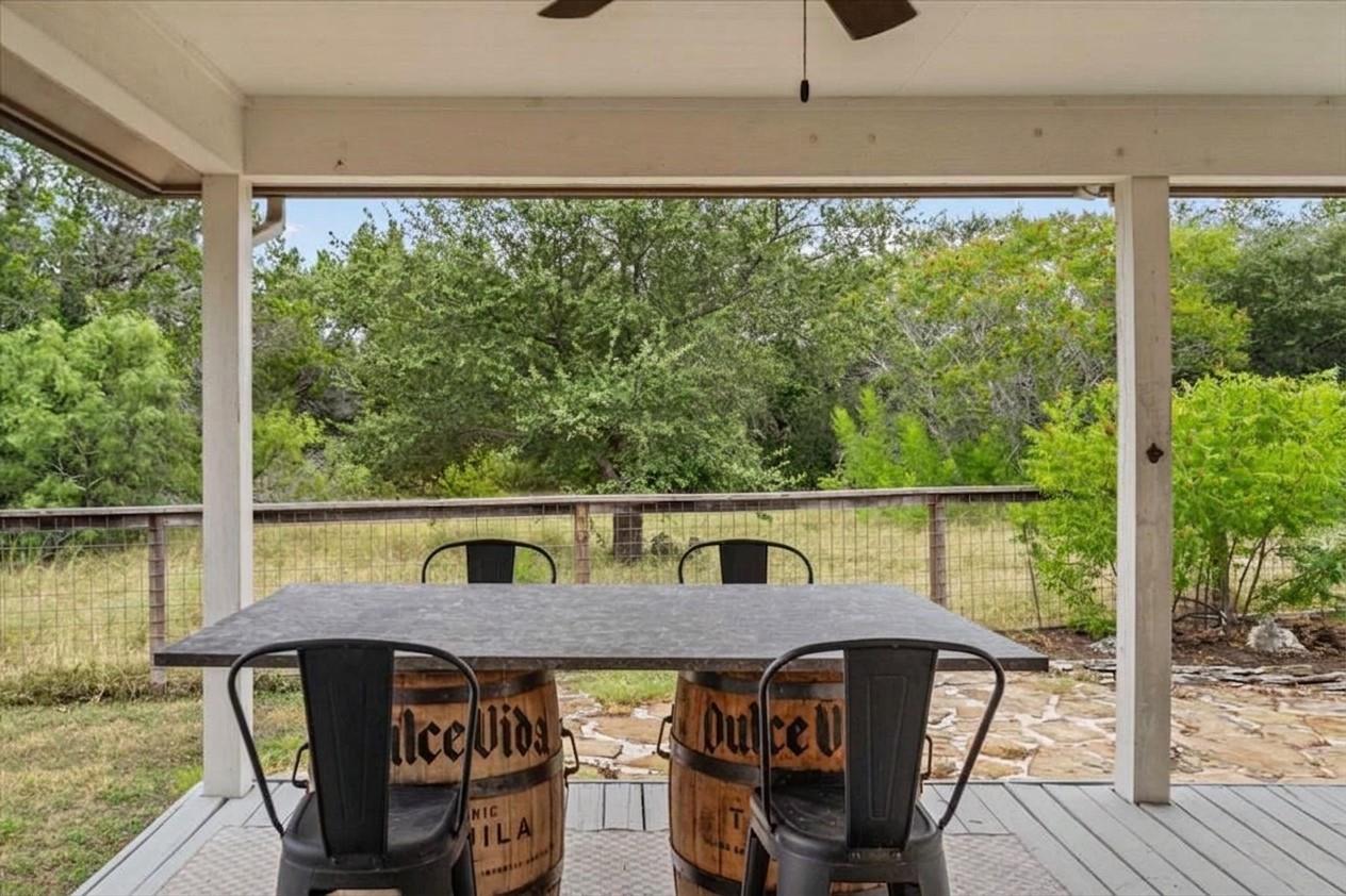 7451 Pusch Ridge Loop Property Photo 23