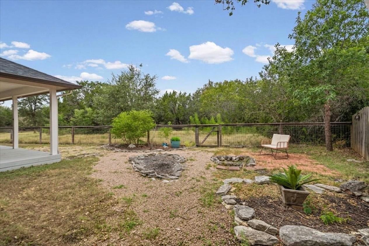 7451 Pusch Ridge Loop Property Photo 24