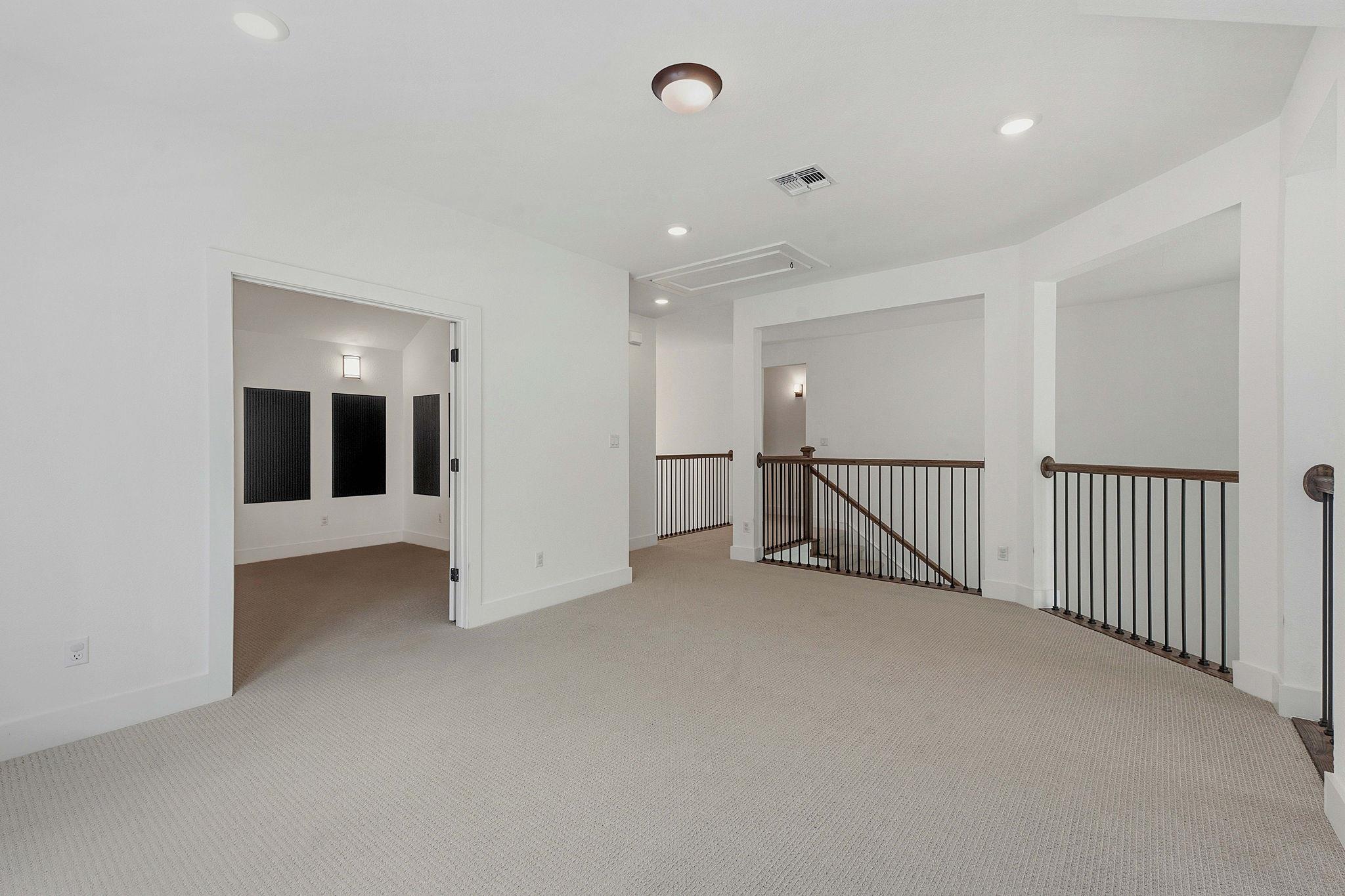1102 Sage Thrasher Cir Property Photo 11