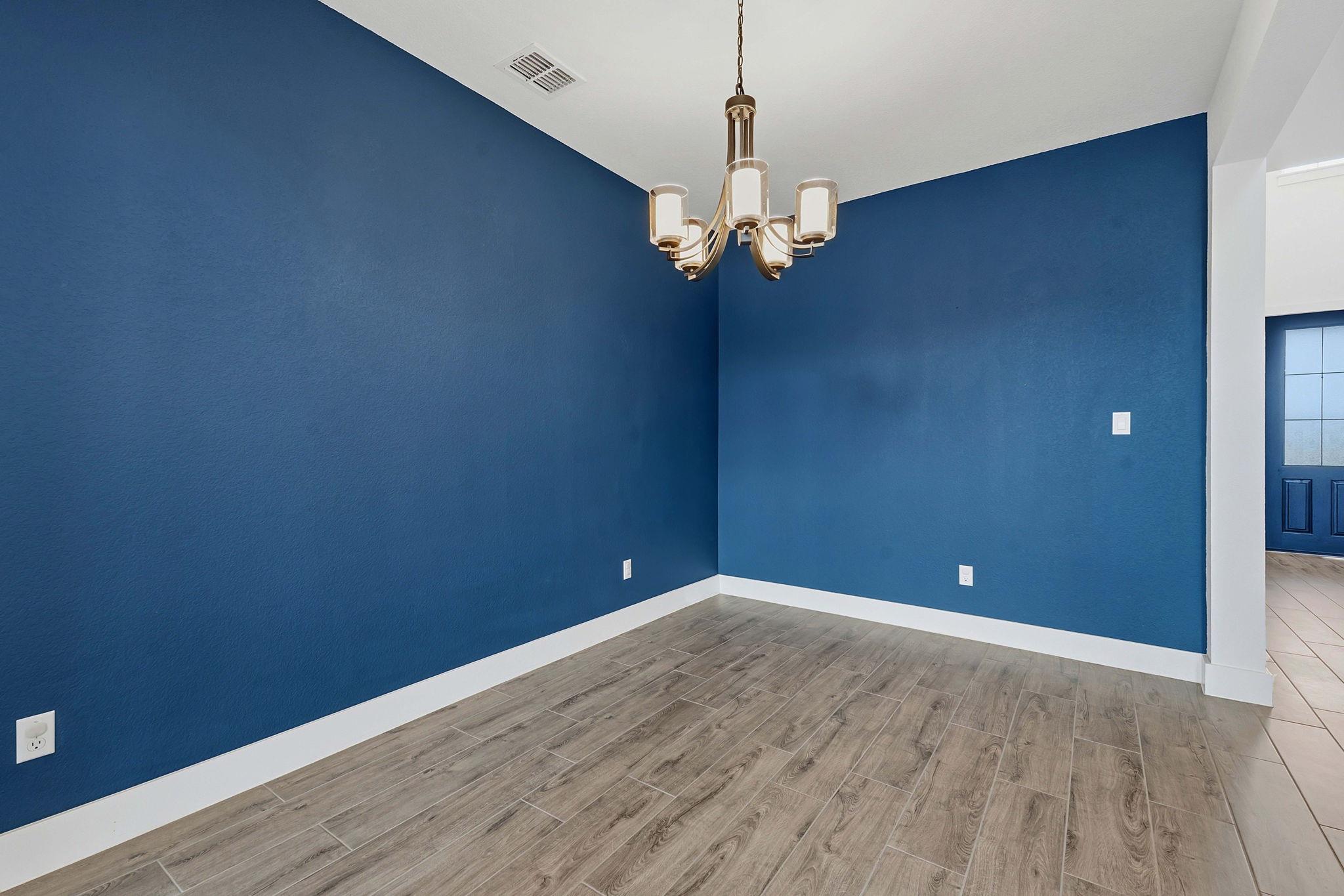 1102 Sage Thrasher Cir Property Photo 18