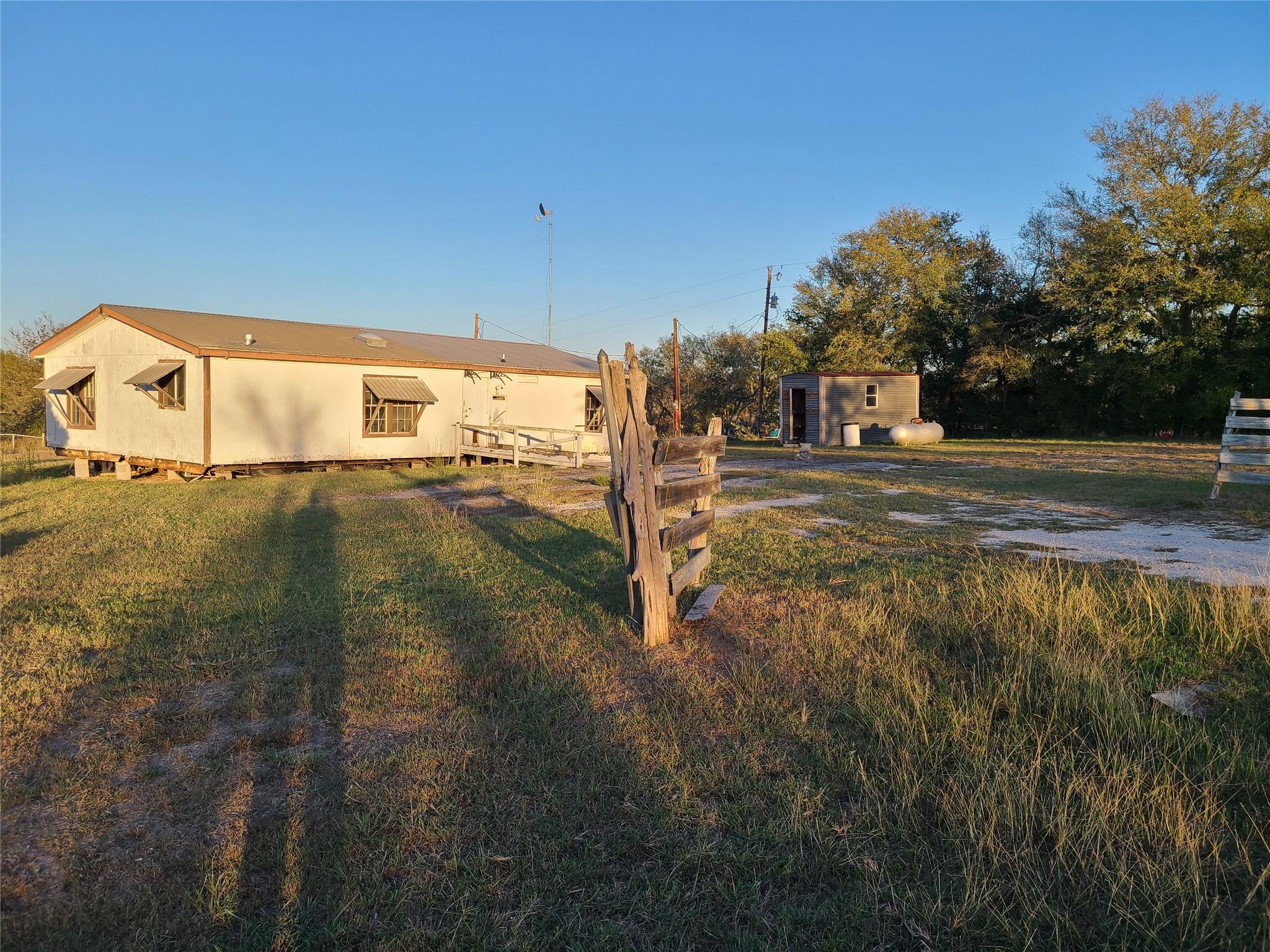 1023 Sierra Dr Property Photo 34
