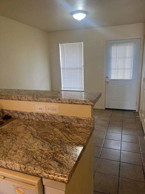 2204 Katy Ln #d Property Photo 5