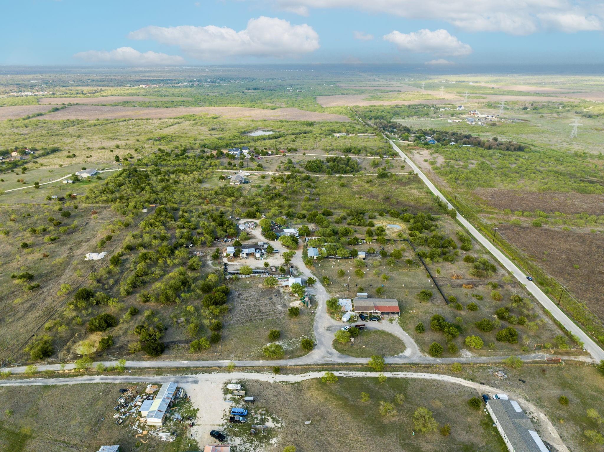 835 Tomahawk Trl Property Photo 16