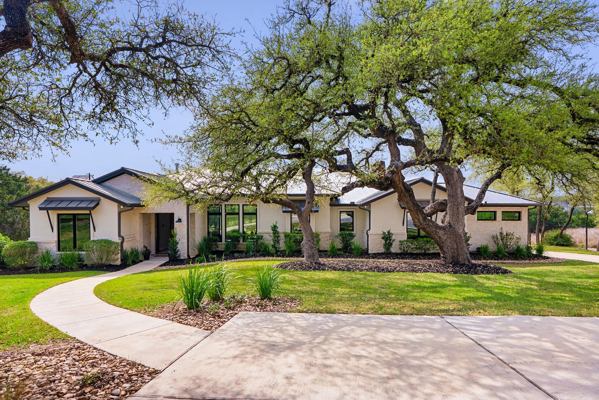 209 N Canyonwood Dr Property Photo