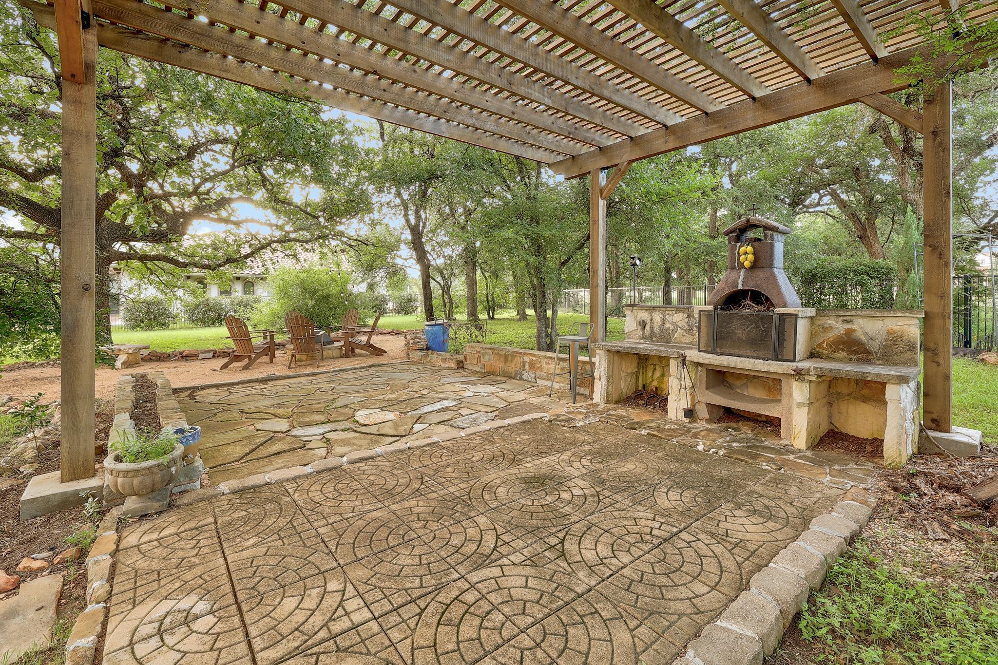 202 Hillstone Trl Property Photo 8