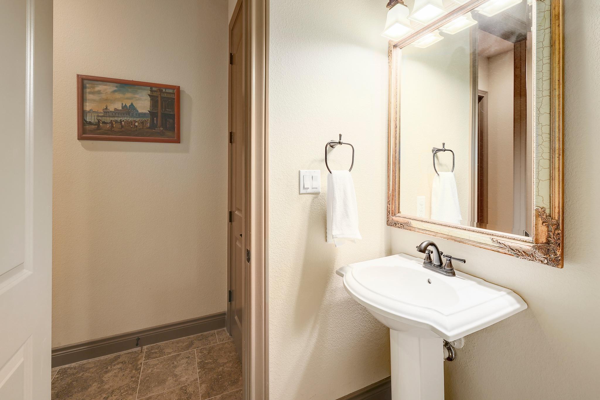 202 Hillstone Trl Property Photo 17