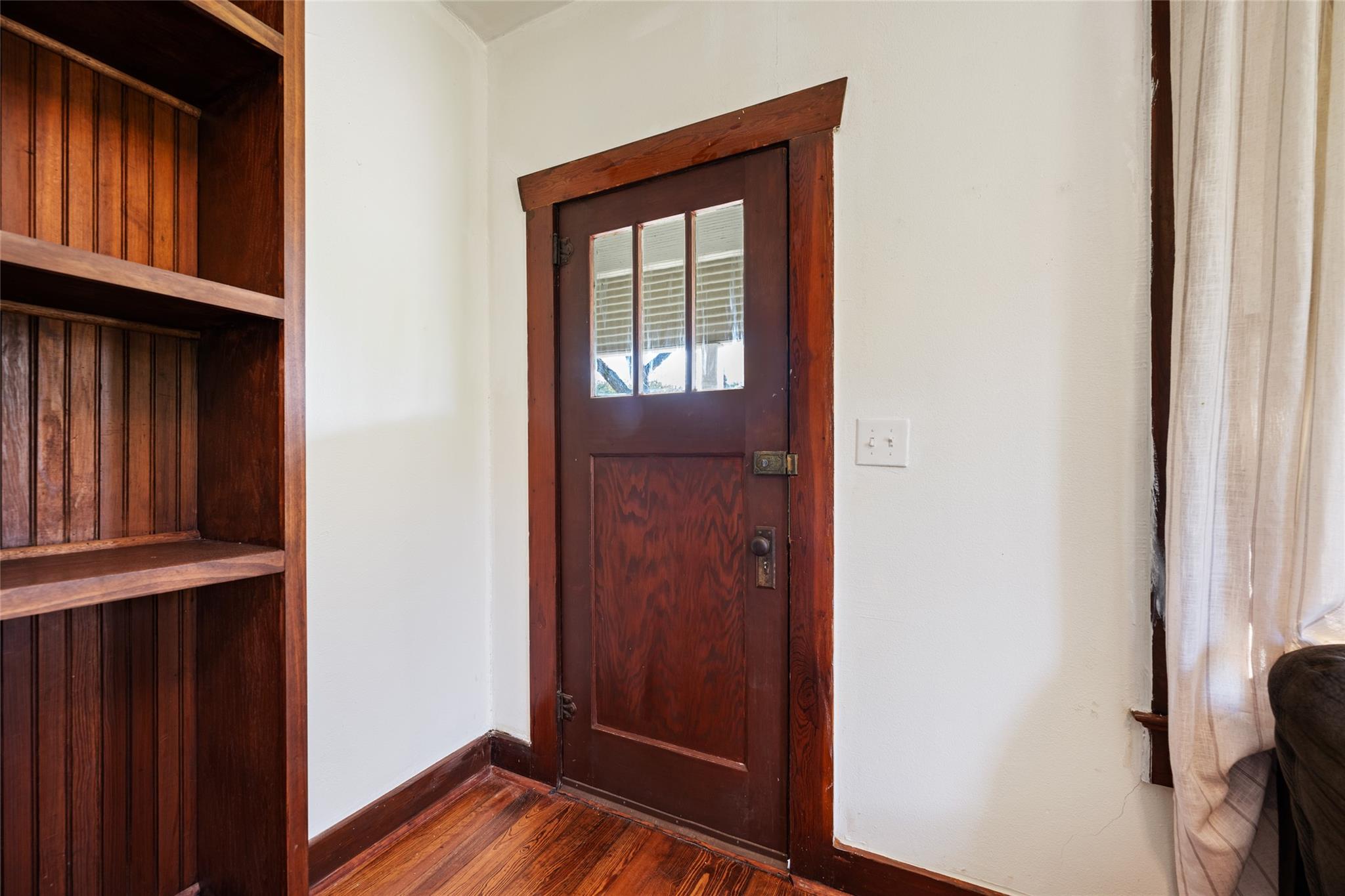 117 N Main St Property Photo 4