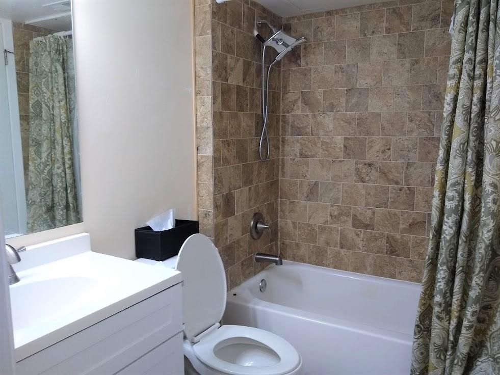 3115 Helms St #308 Property Photo 10