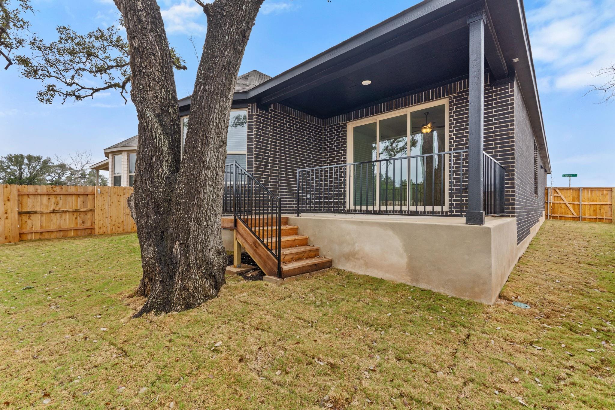 105 Cogitare Ln Property Photo 19