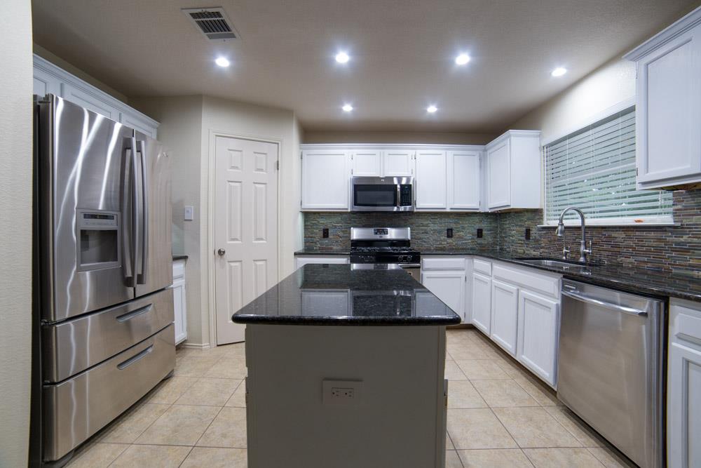 3109 Sauls Dr Property Photo 5