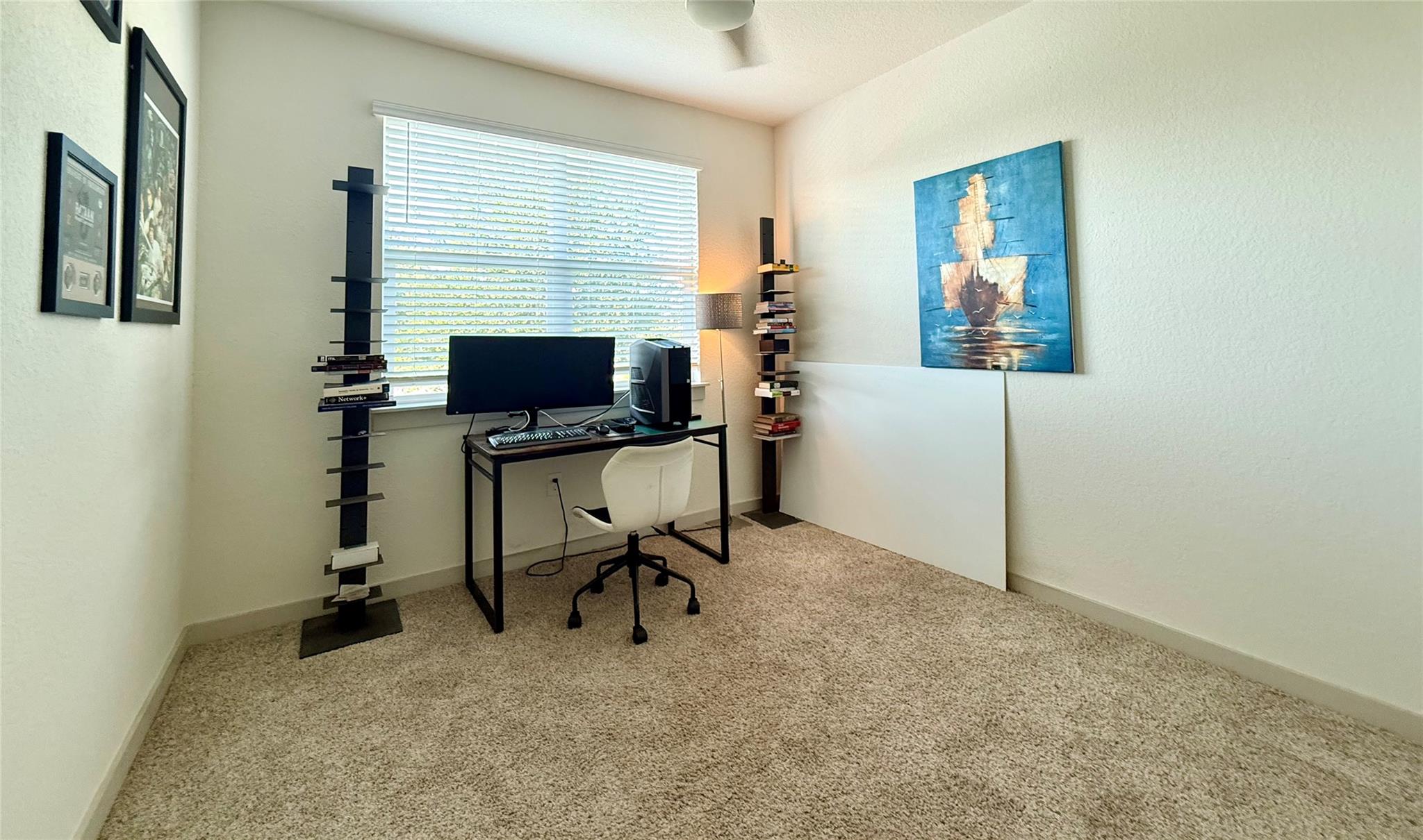 160 Filifera Ct Property Photo 3