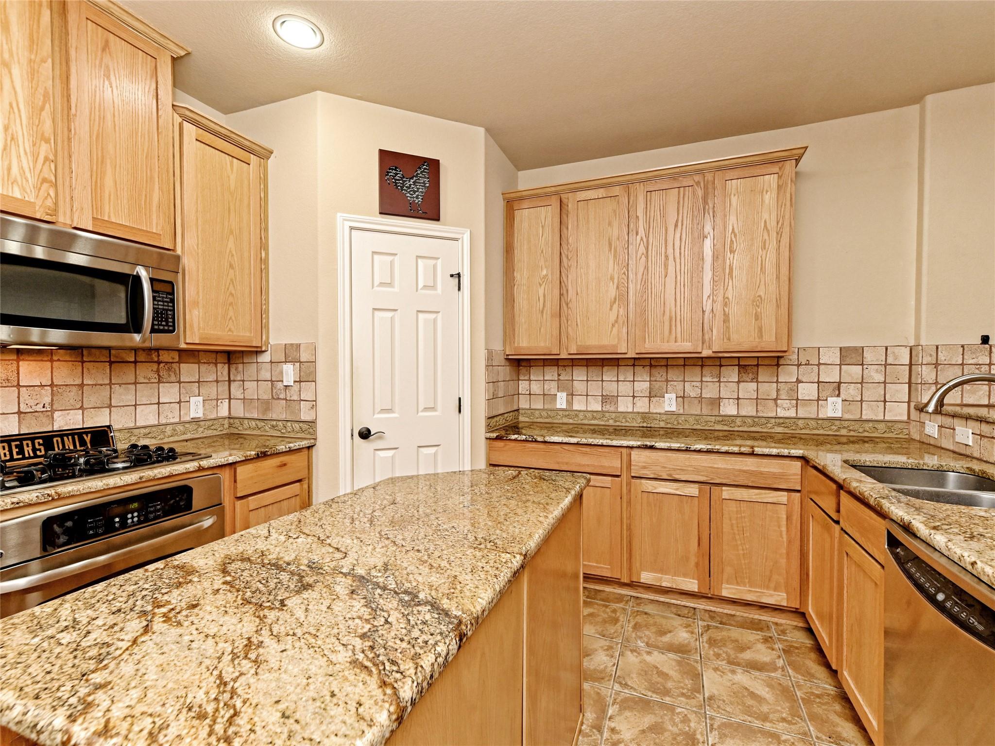 230 Sunrise Ridge Loop Property Photo 9