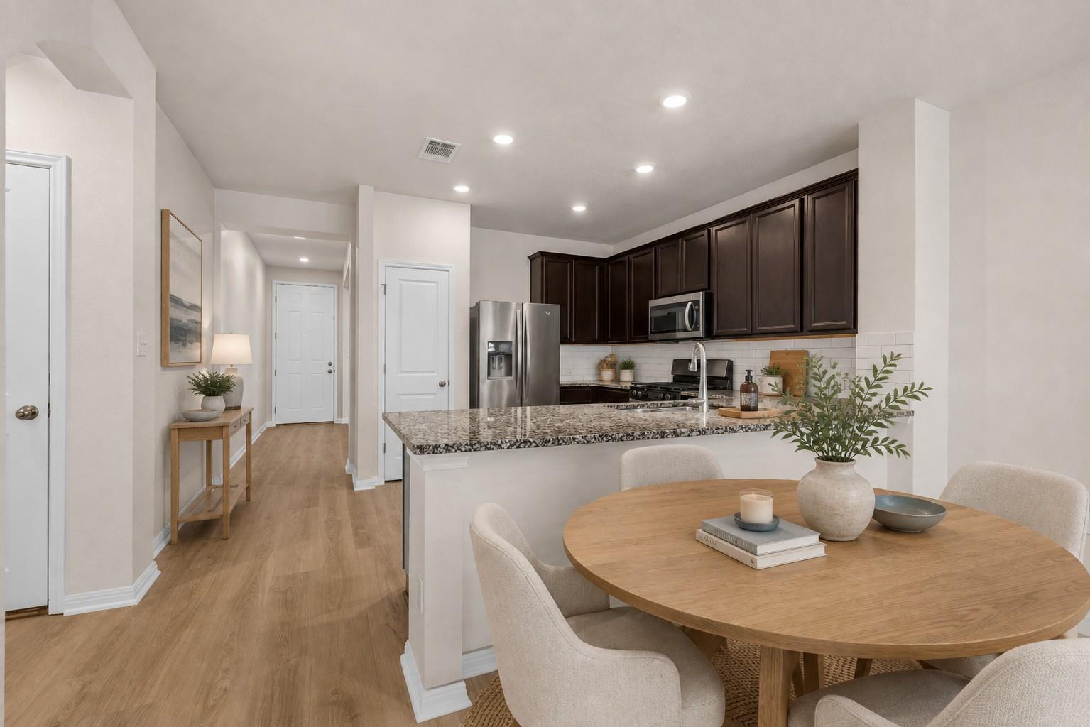6044 Genova Pl Property Photo 3