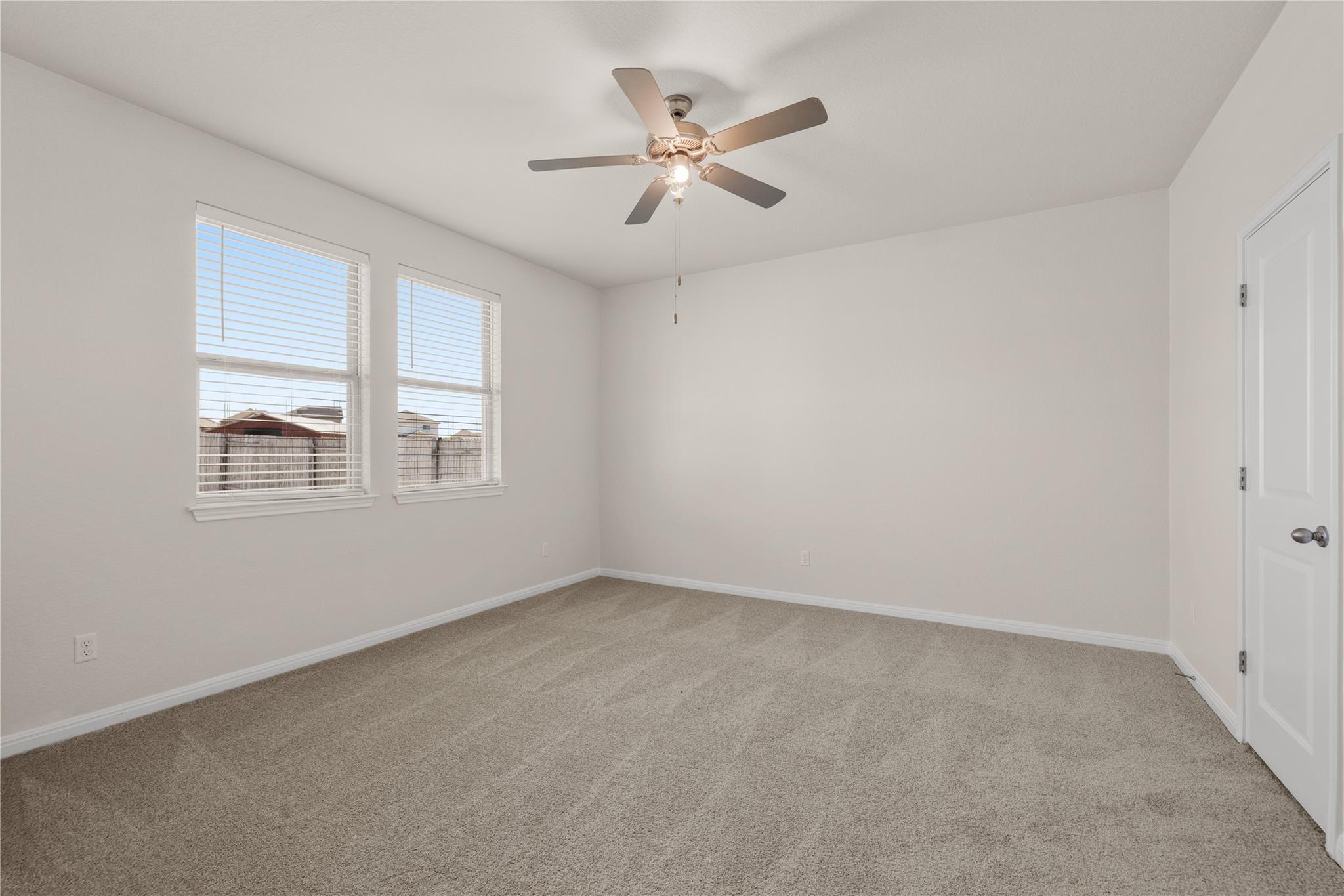6044 Genova Pl Property Photo 14