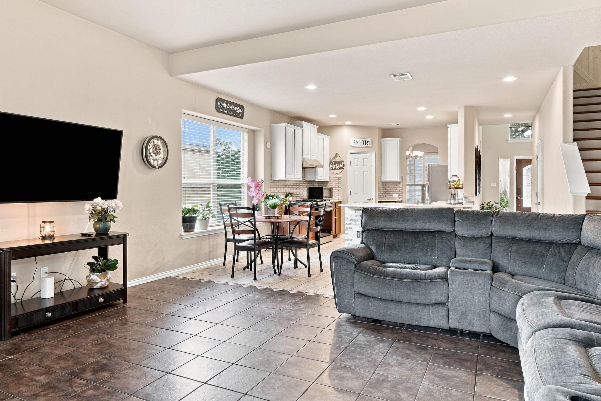 459 Sandstone Trl Property Photo 6