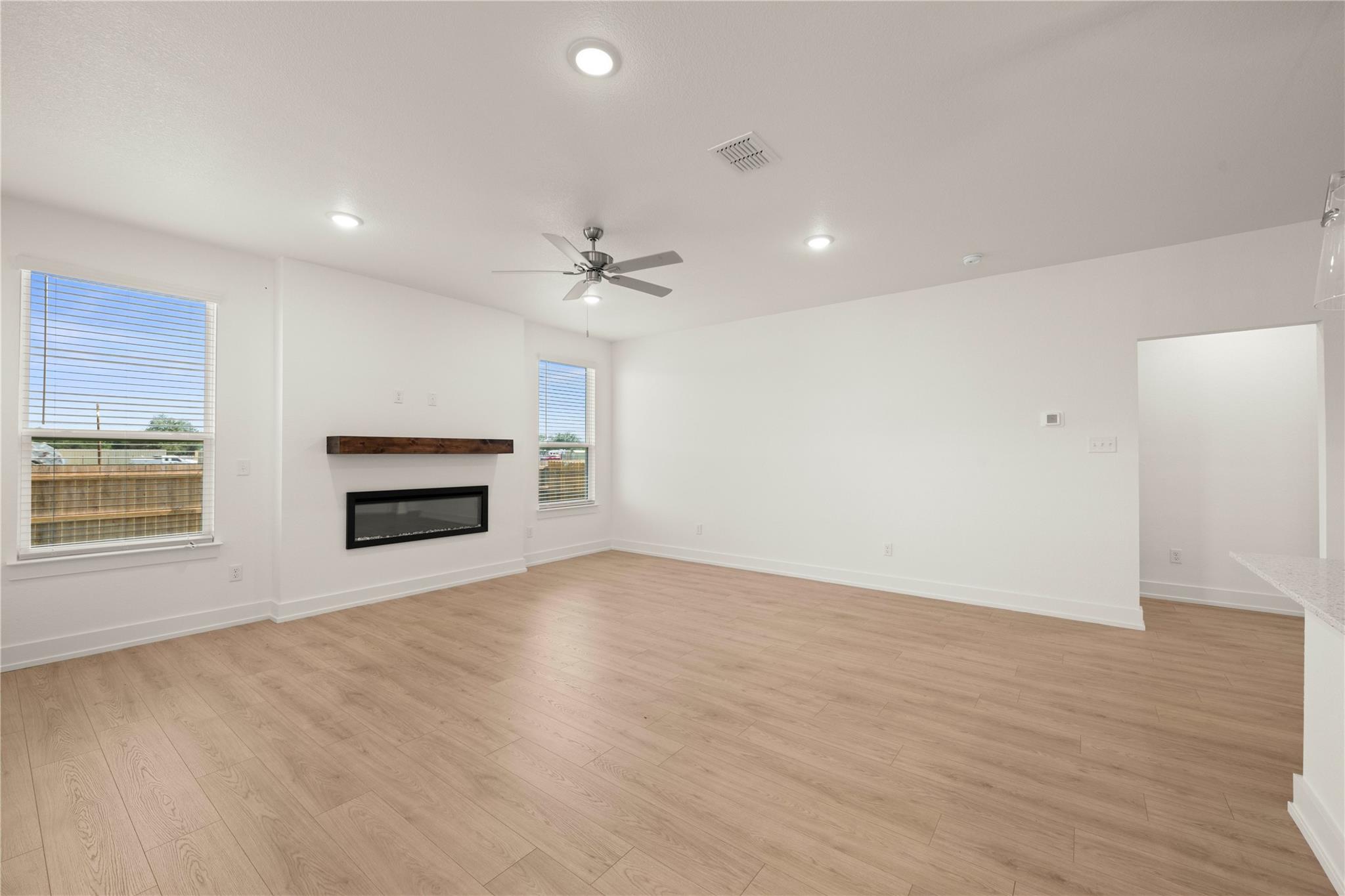 544 Gus Loop Property Photo 14