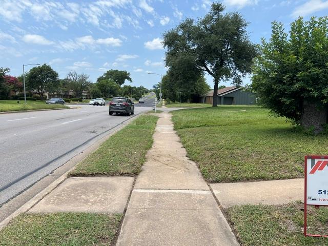 1428 W Braker Ln #a Property Photo 12