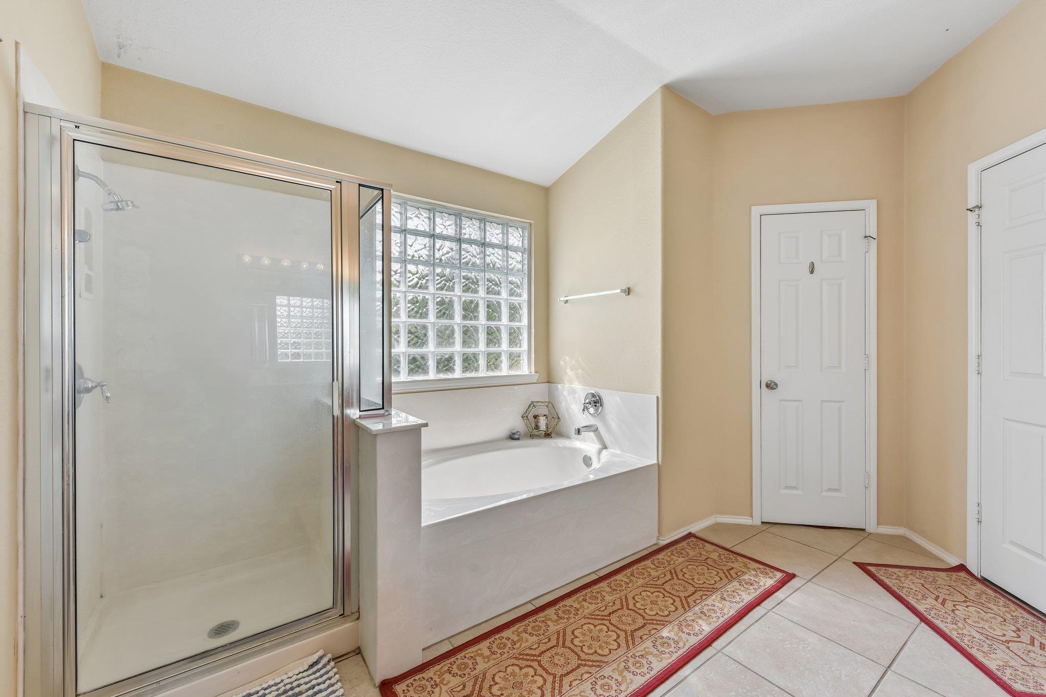 3817 Heron Roost Pass Property Photo 4