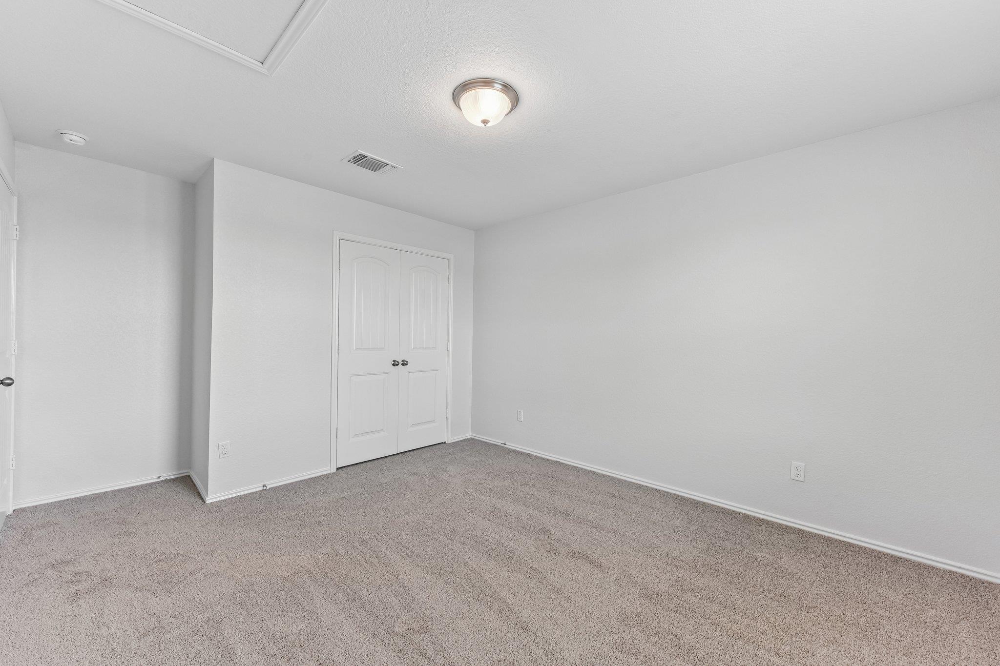 105 Green Jay Dr Property Photo 13