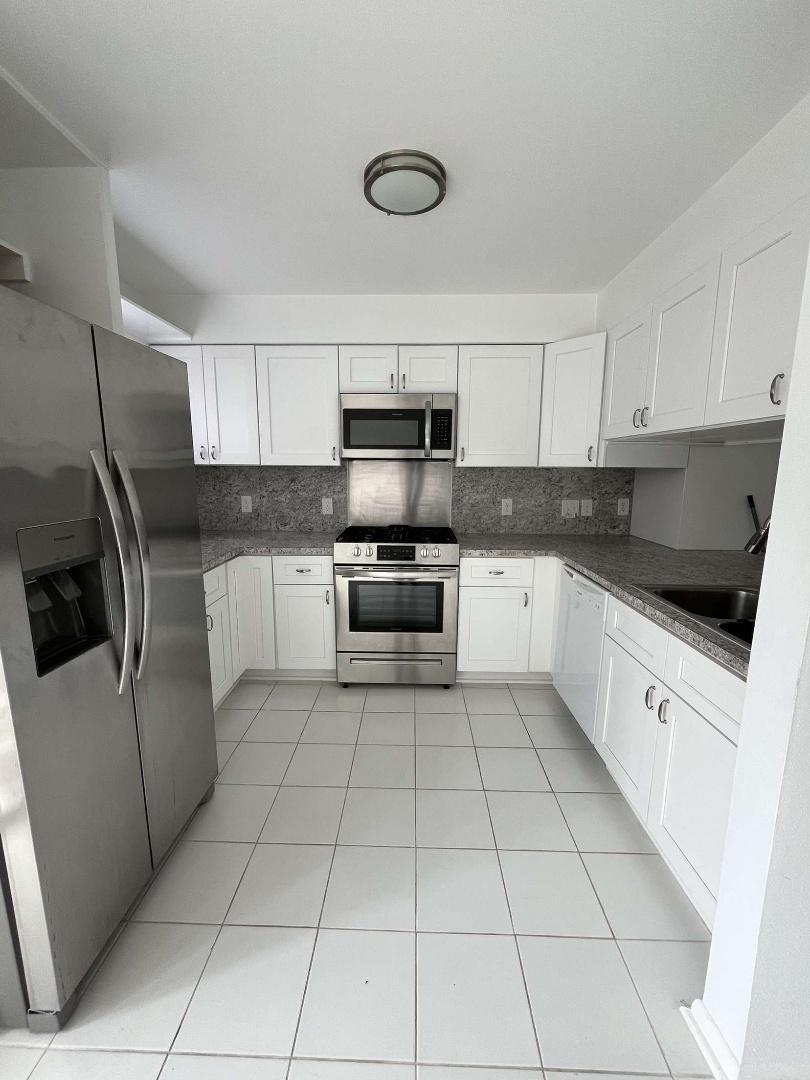 5303 W Gate Blvd B Property Photo