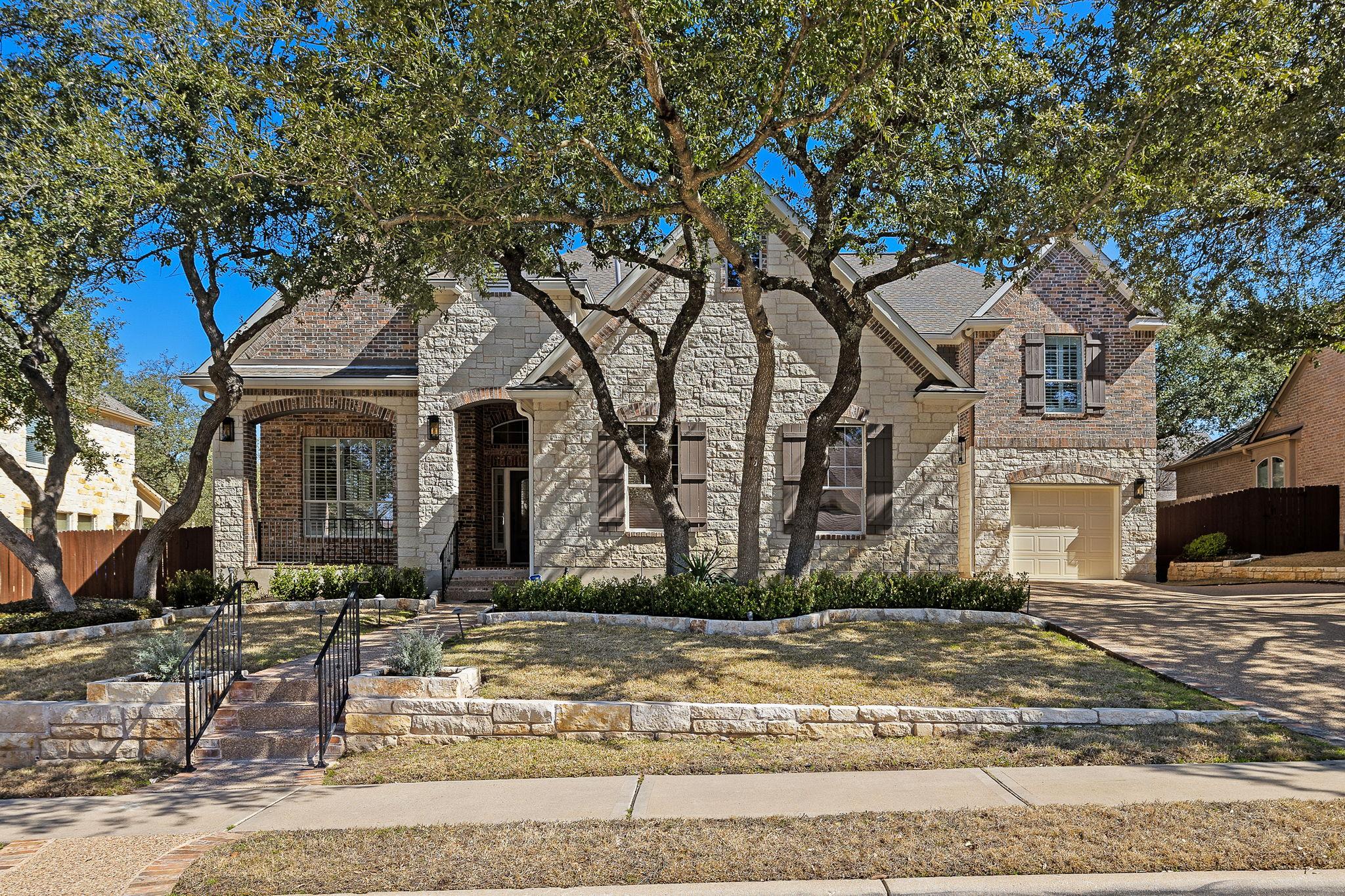 2304 Farrington Ct Property Photo