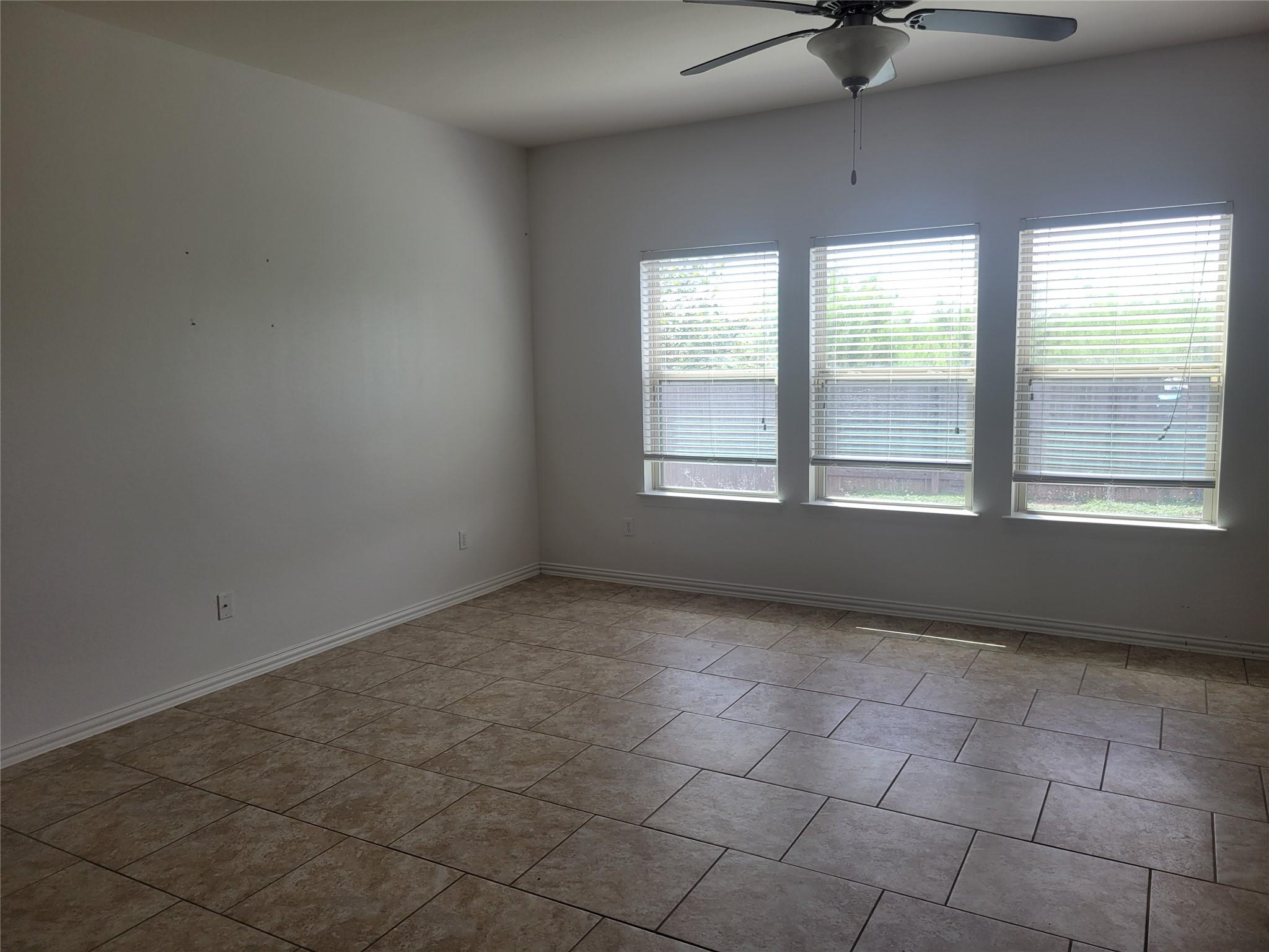 225 Shale Cir Property Photo 9