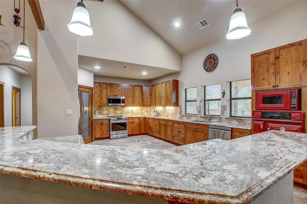 18197 Fm 619 Property Photo 14