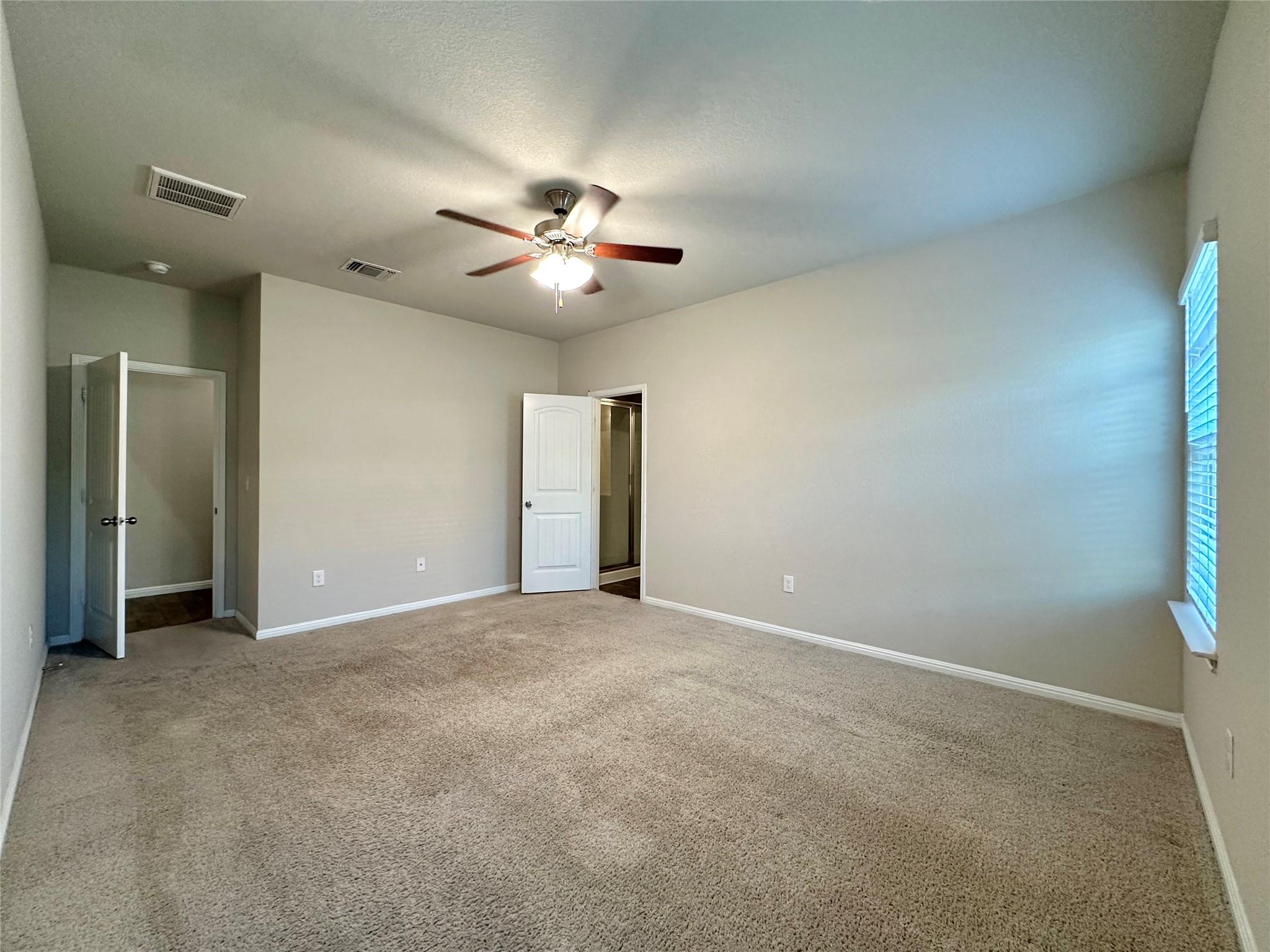 10701 Seguin Rd Property Photo 15