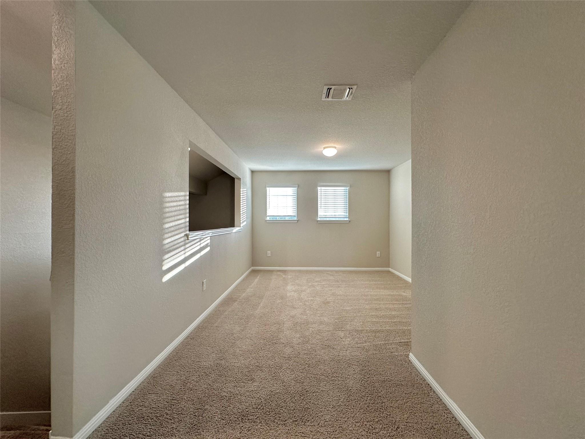 10701 Seguin Rd Property Photo 24
