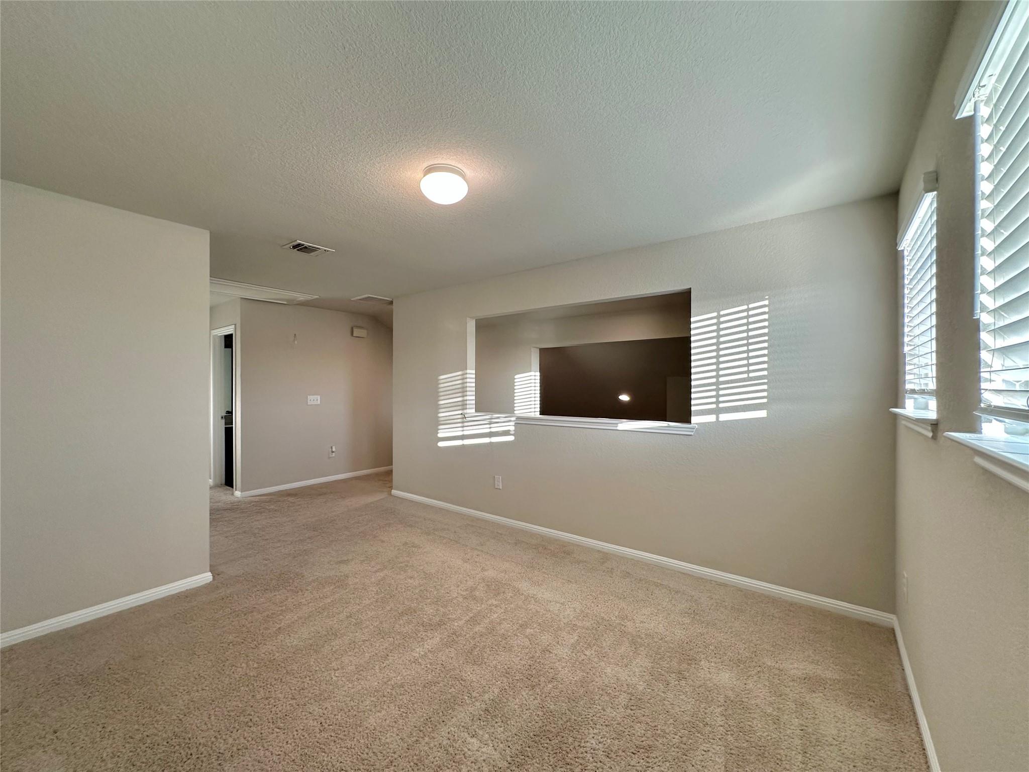 10701 Seguin Rd Property Photo 25
