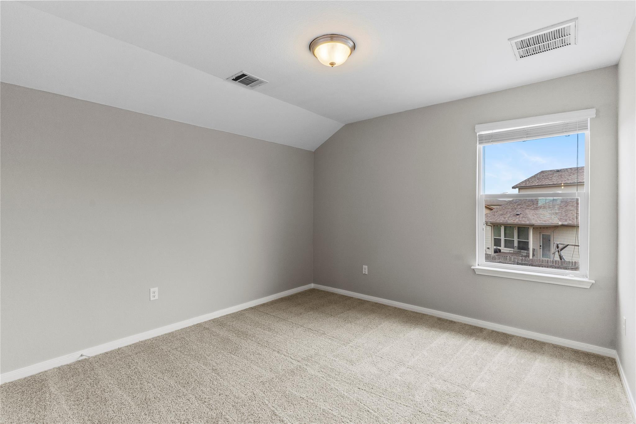 314 Dusky Thrush Dr Property Photo 32