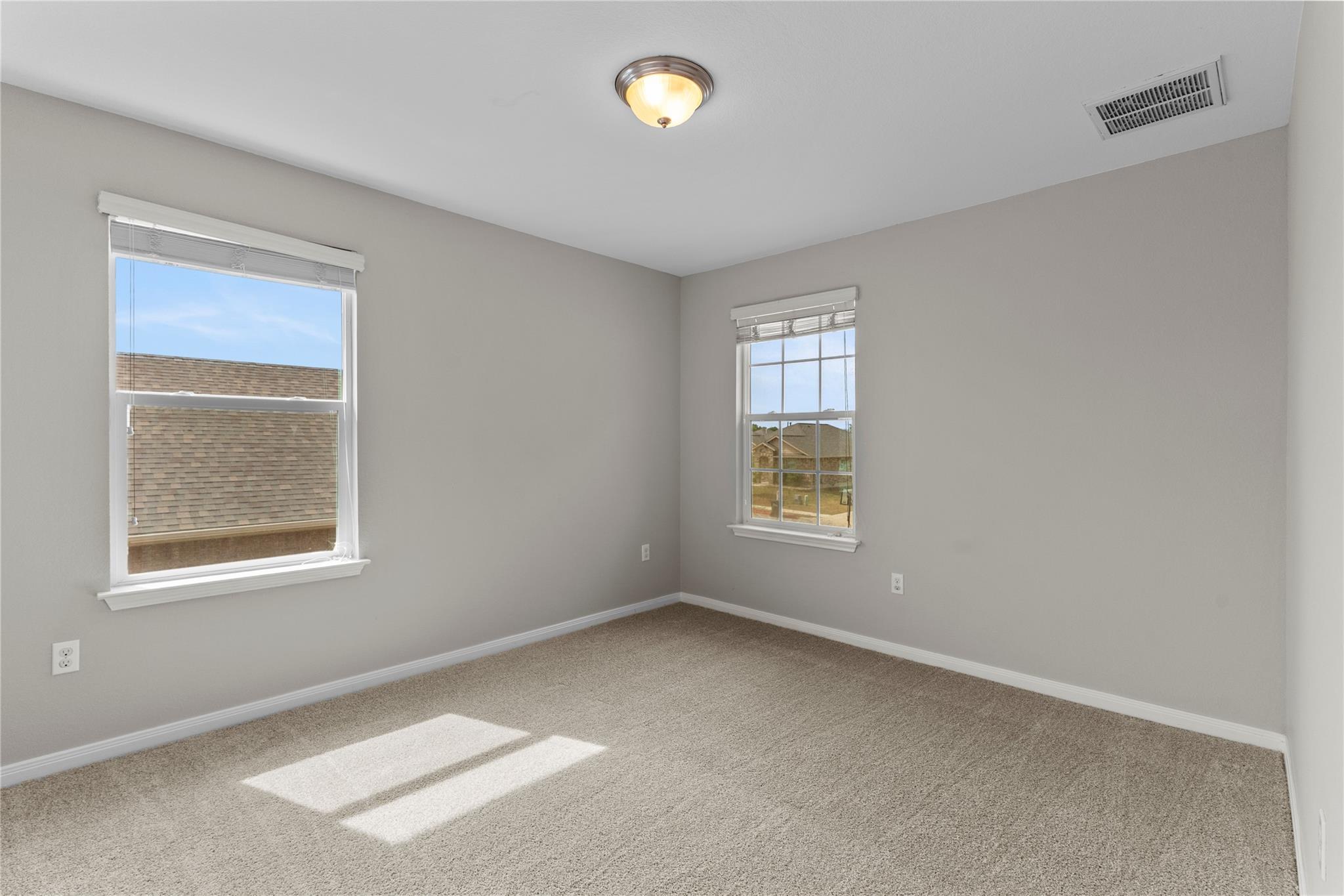 314 Dusky Thrush Dr Property Photo 34