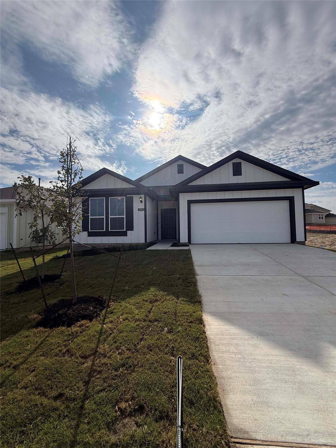11913 Horseshoe Field Bnd Property Photo 1
