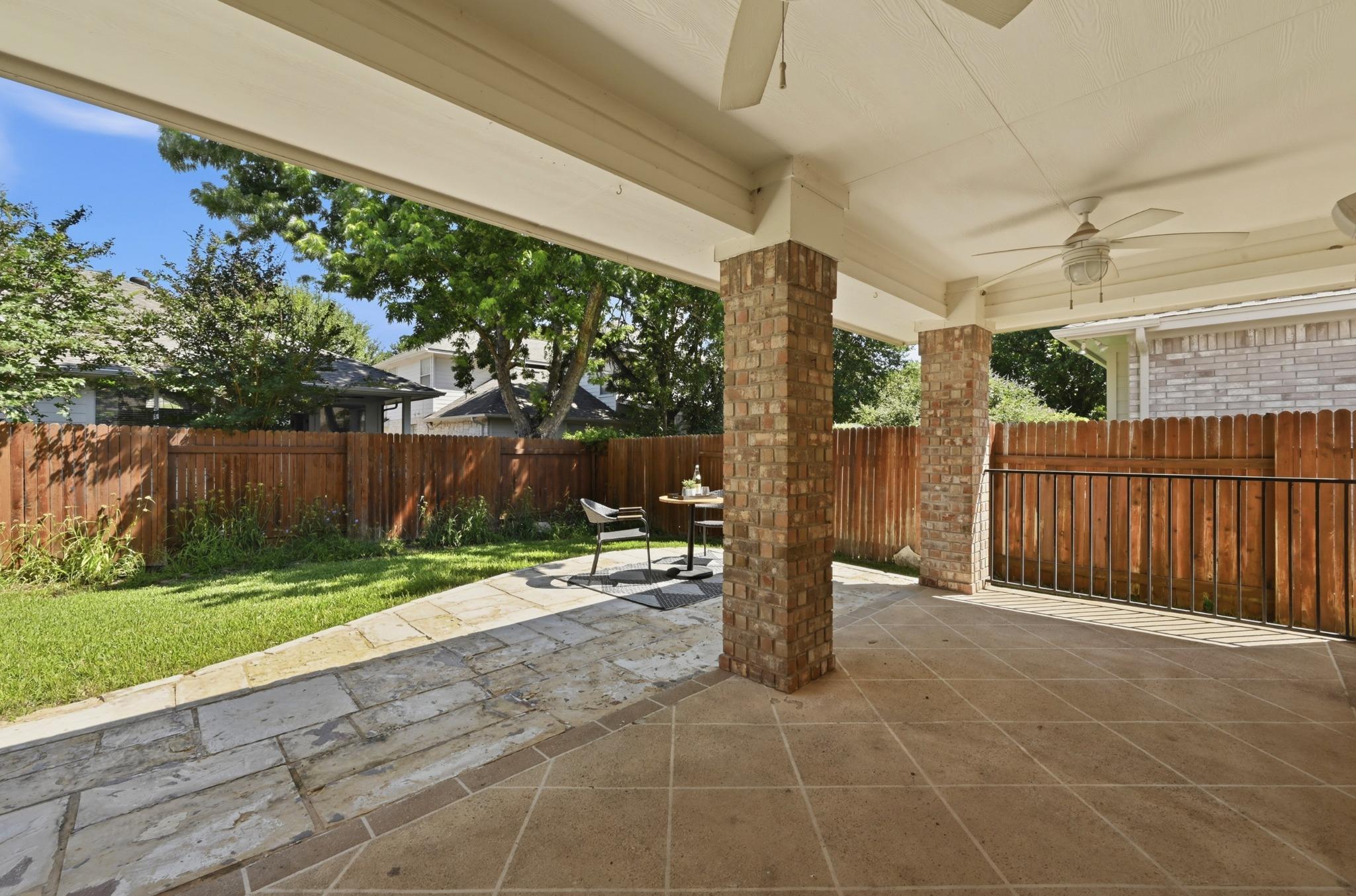 905 Hunters Creek Dr Property Photo 27