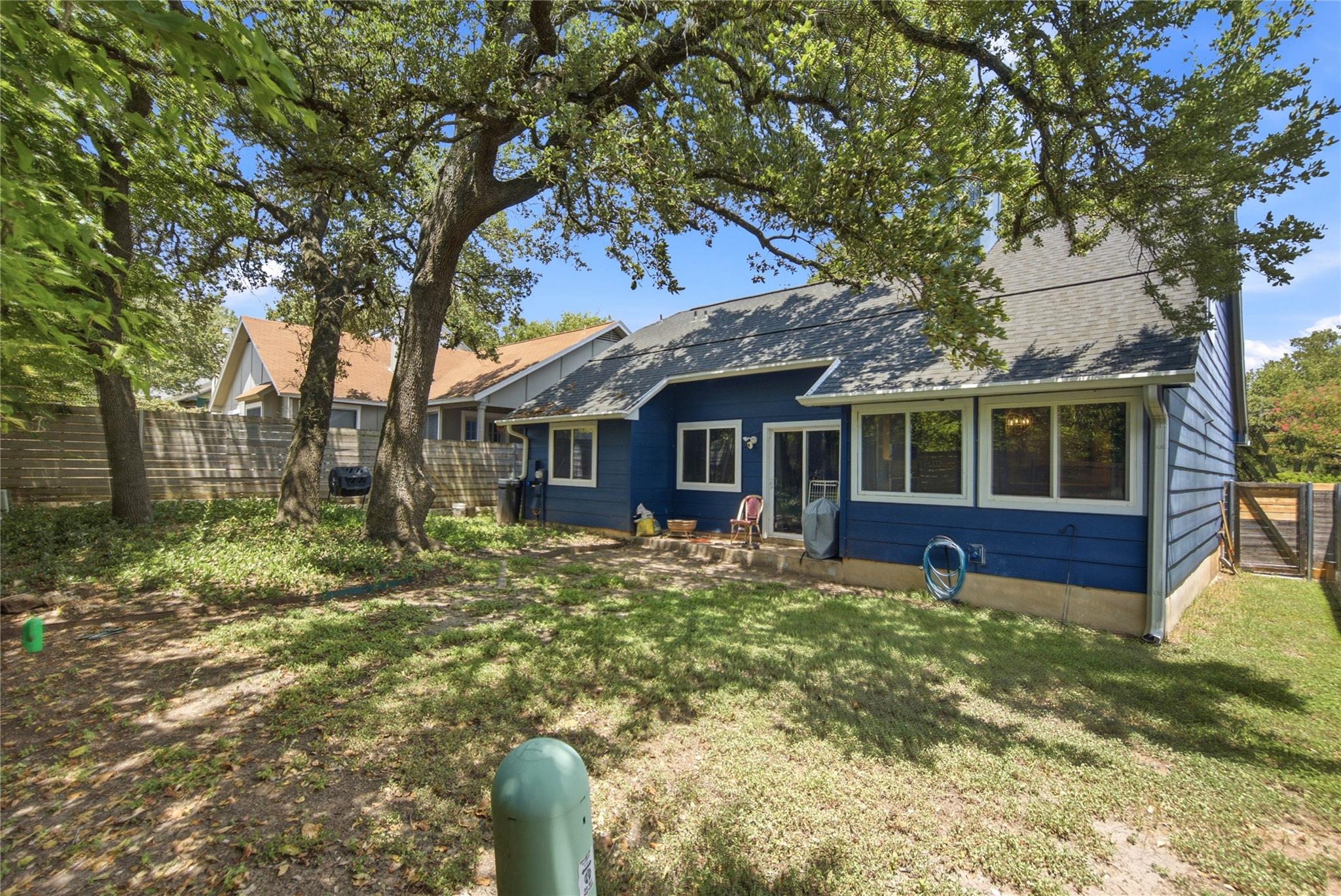 6107 Avery Island Ave Property Photo 25